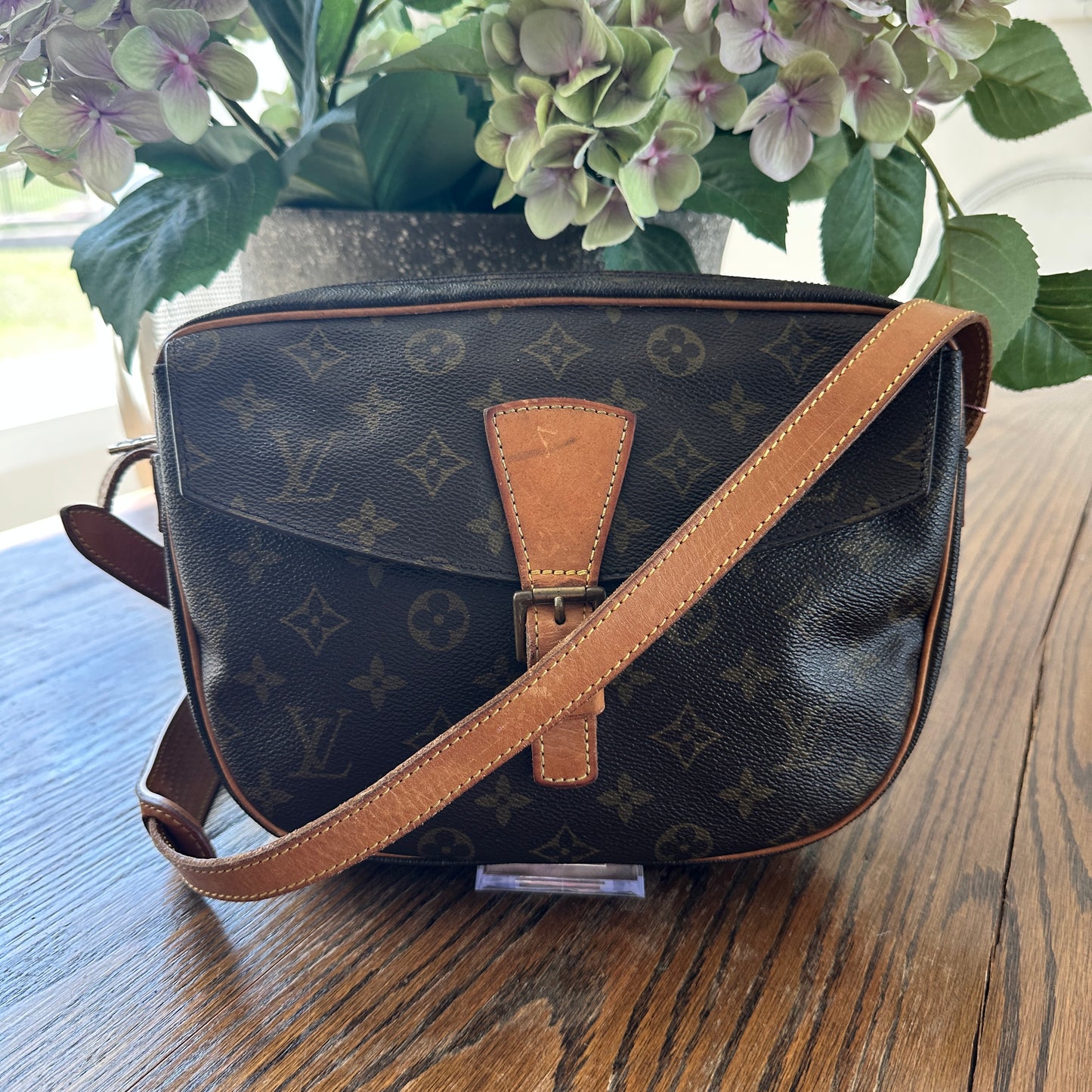 Louis Vuitton Jeune Fille