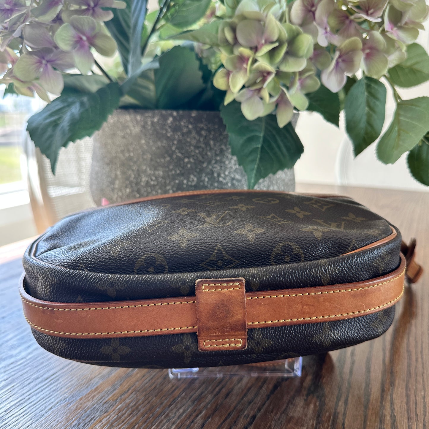 Louis Vuitton Jeune Fille