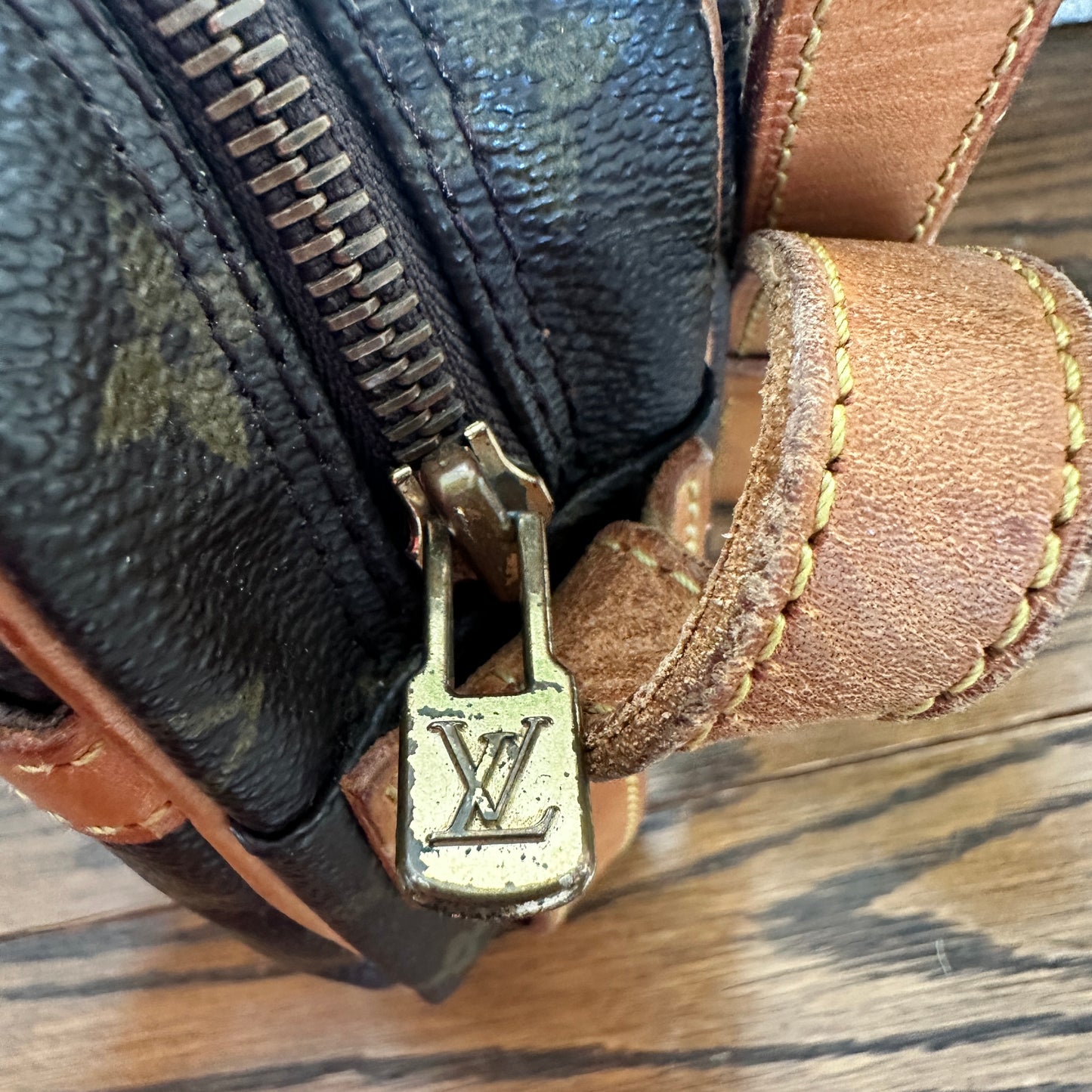 Louis Vuitton Jeune Fille
