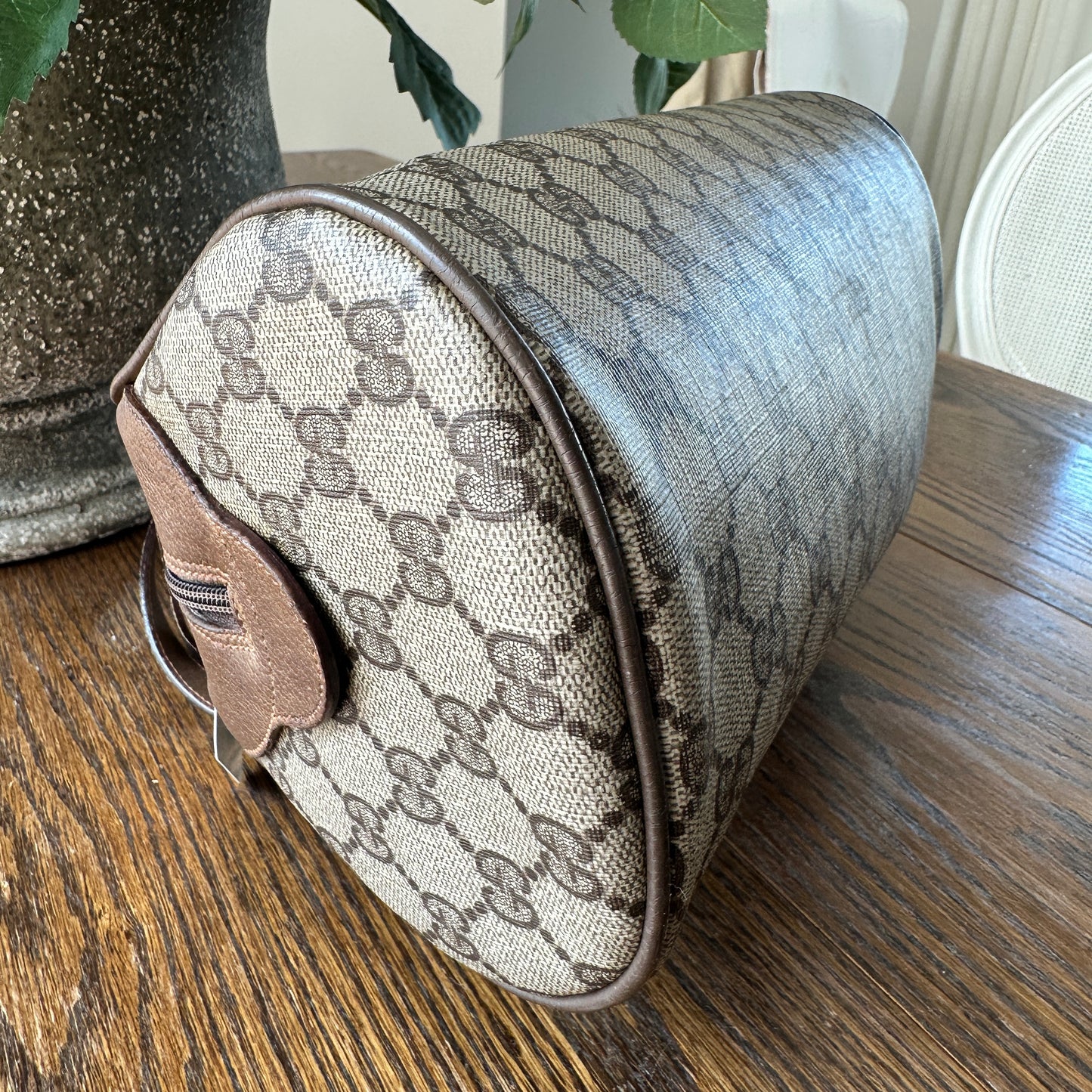 Gucci Vintage Round