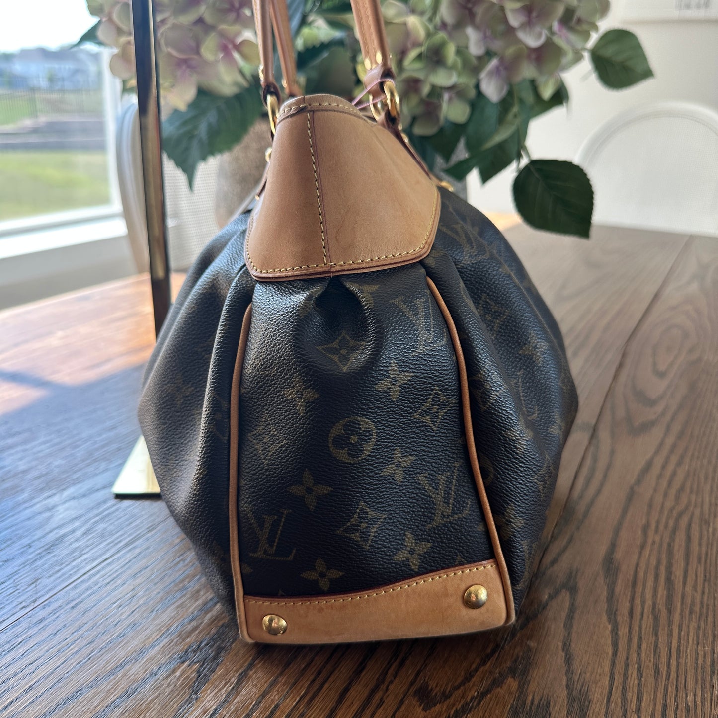 Louis Vuitton Bowtie