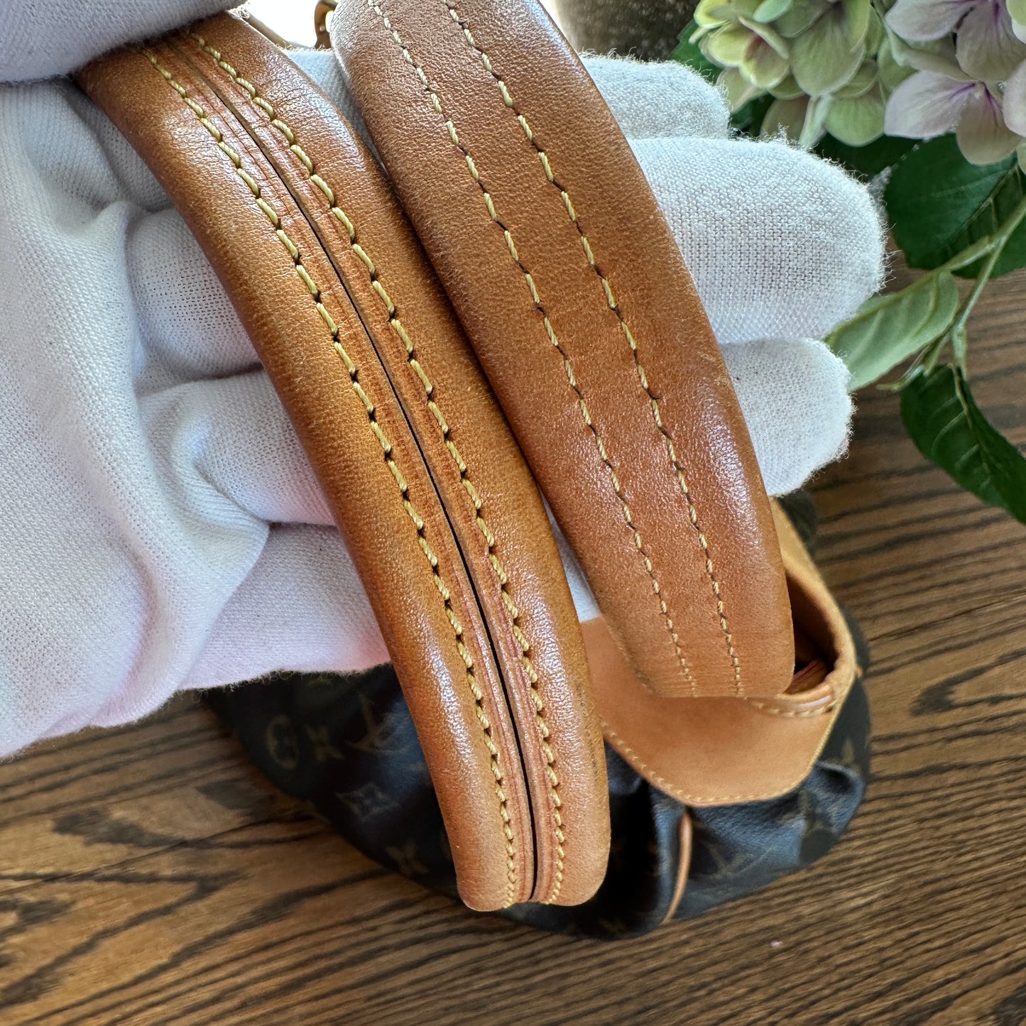 Louis Vuitton Bowtie