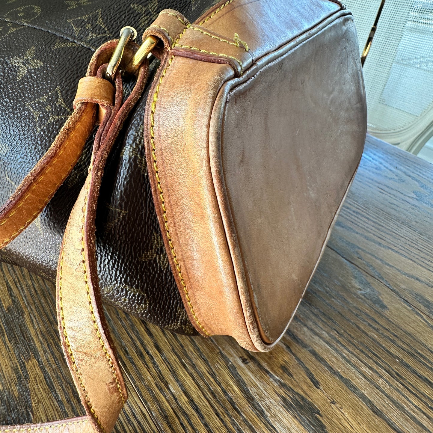 Louis Vuitton Montsouris MM