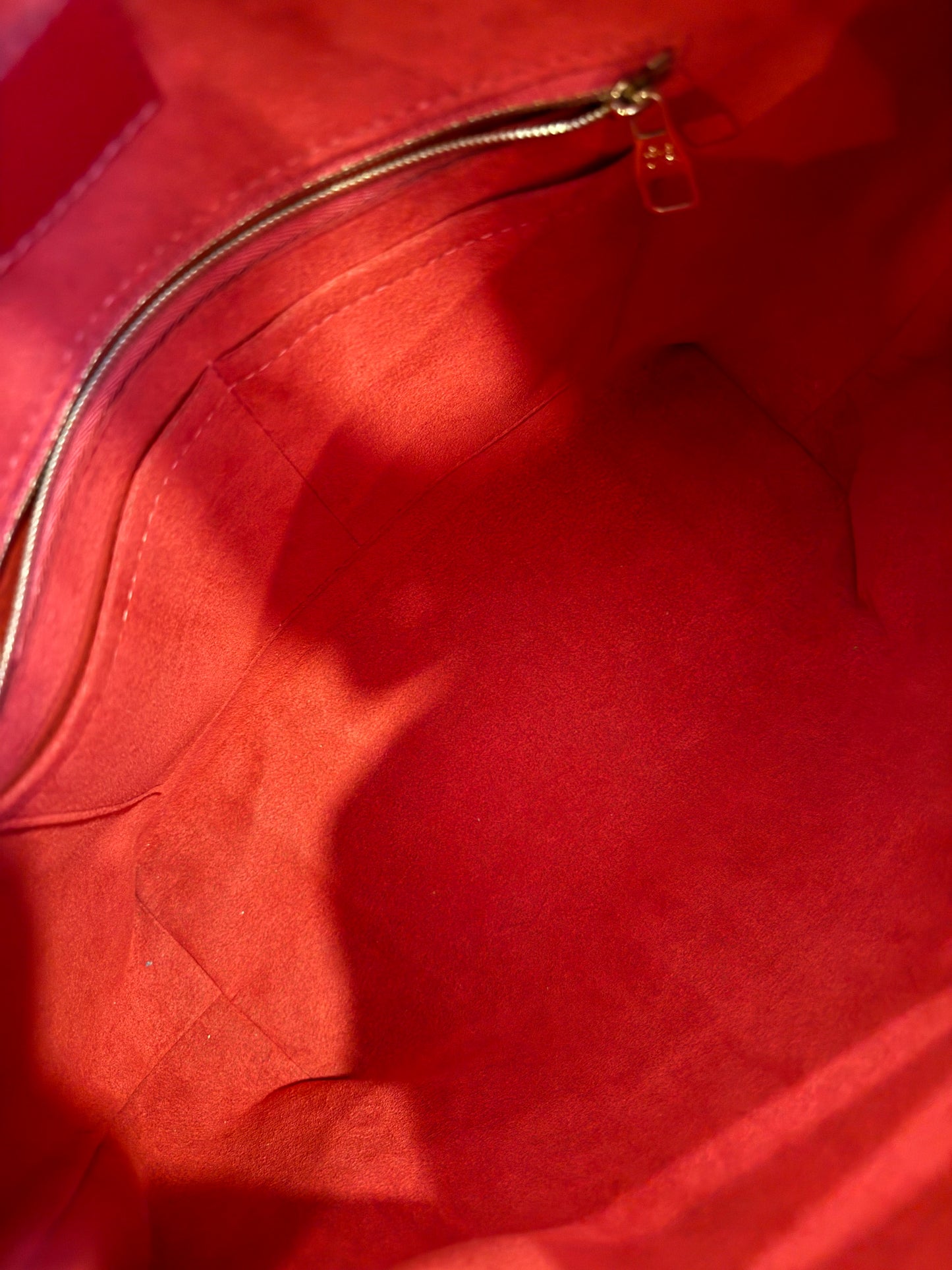 Louis Vuitton Caissa Hobo