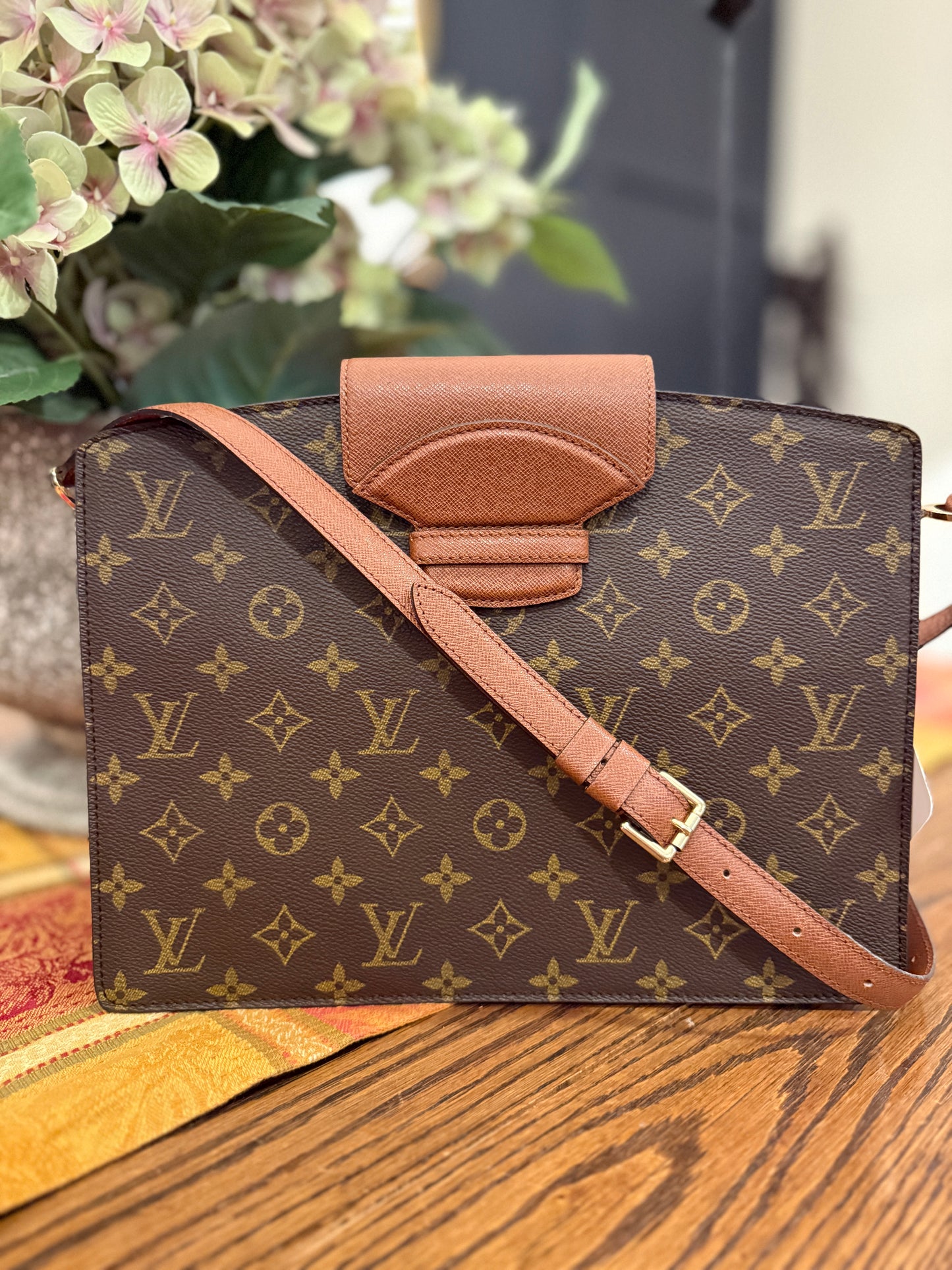 Louis Vuitton Courcelles