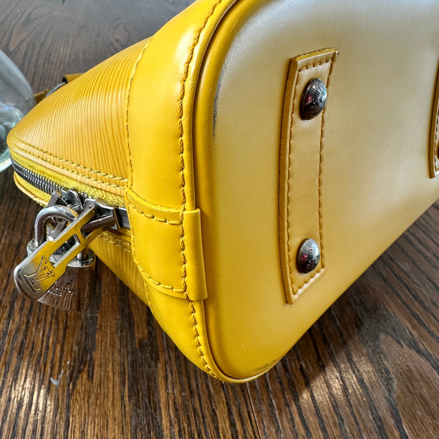 Louis Vuitton Alma BB