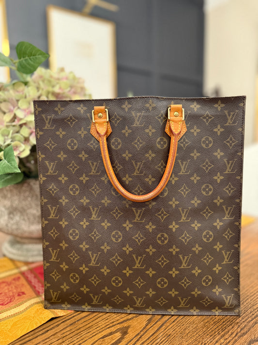Louis Vuitton Sac Plat