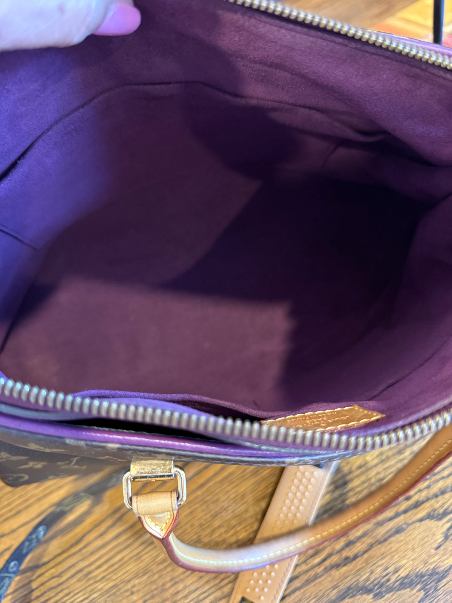 Louis Vuitton Pallas MM