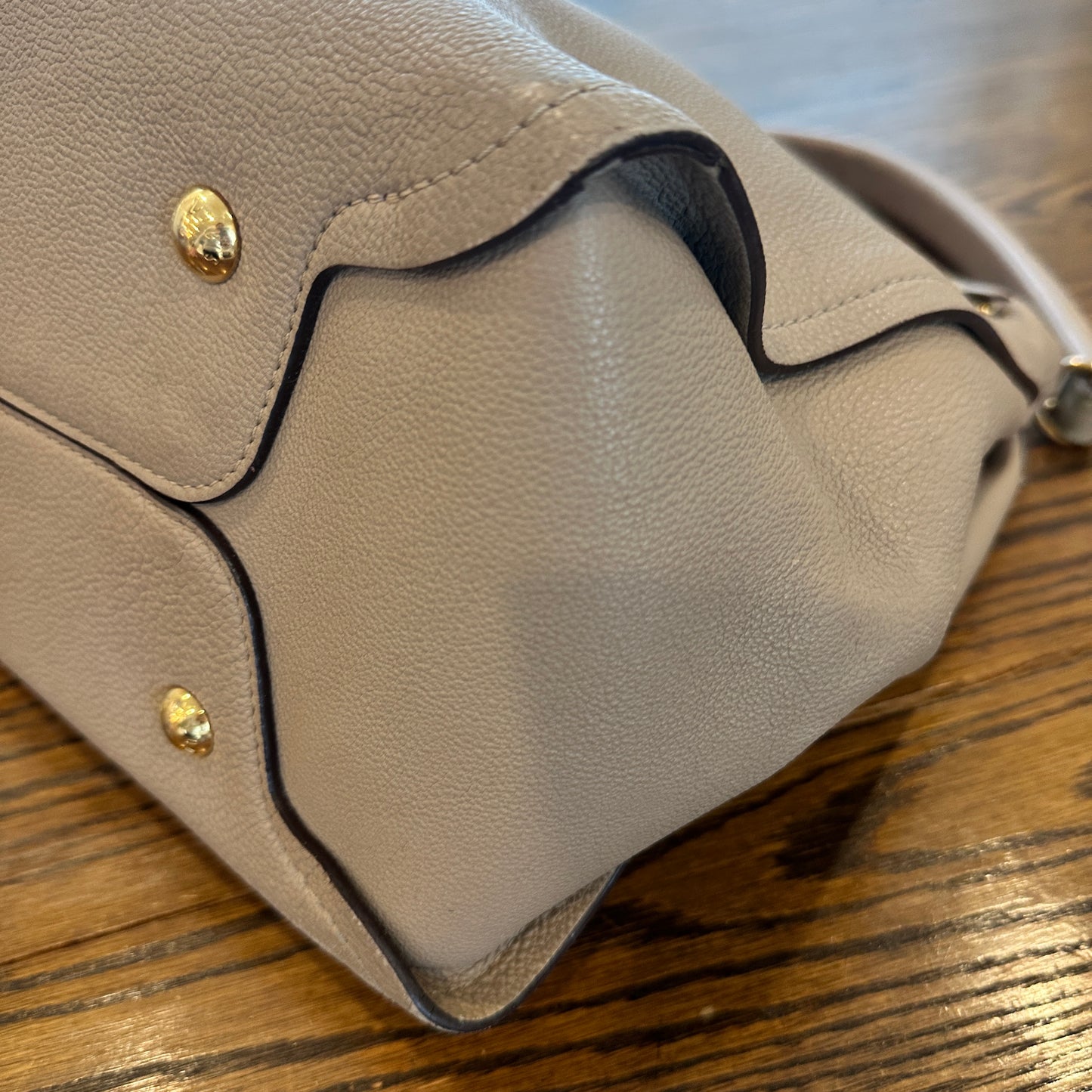 Louis Vuitton Tournon Hobo