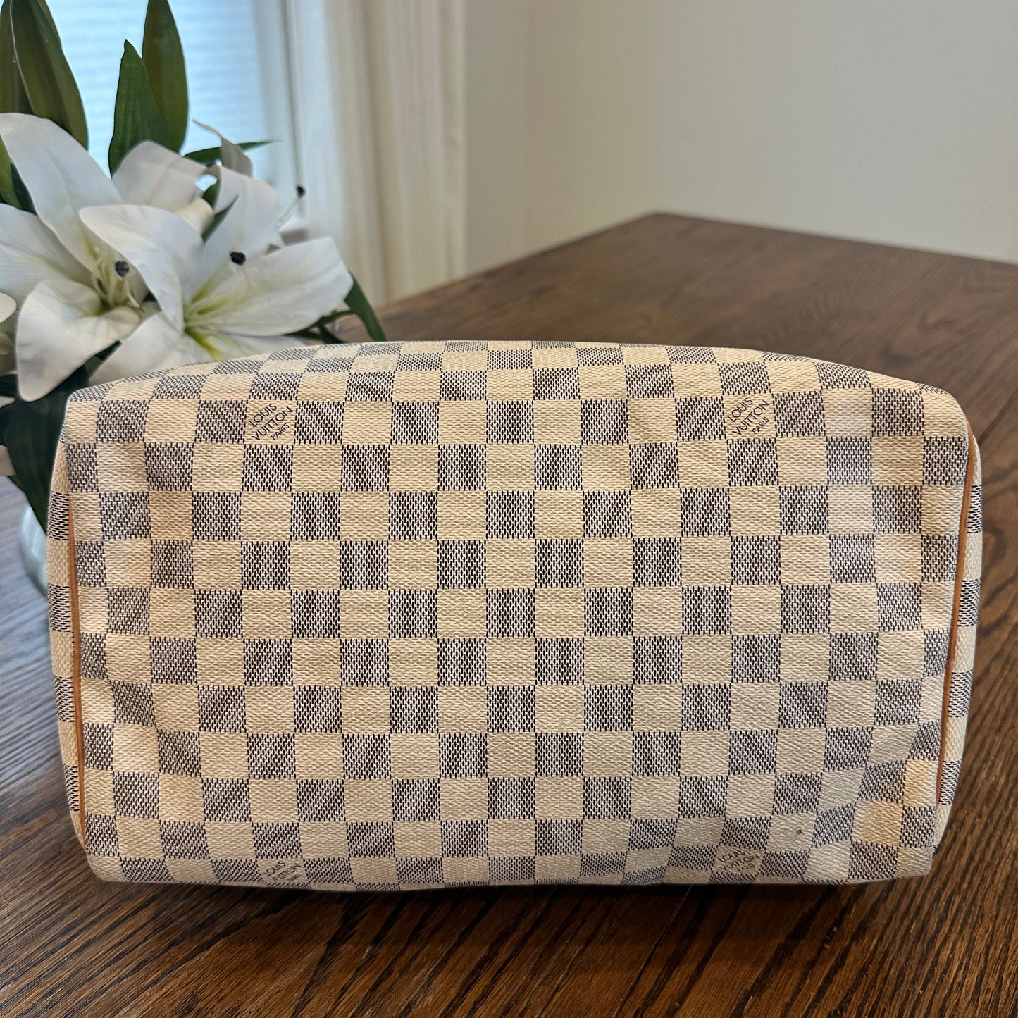 Louis Vuitton Speedy 30