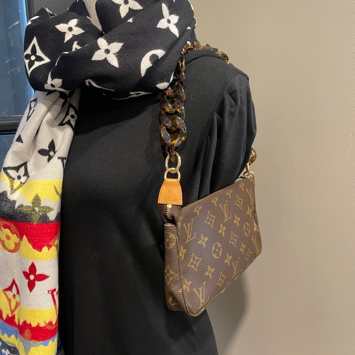 Louis Vuitton Pochette Accessories