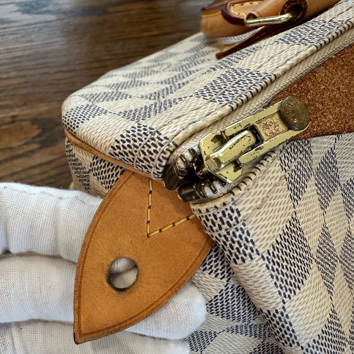 Louis Vuitton Speedy 30