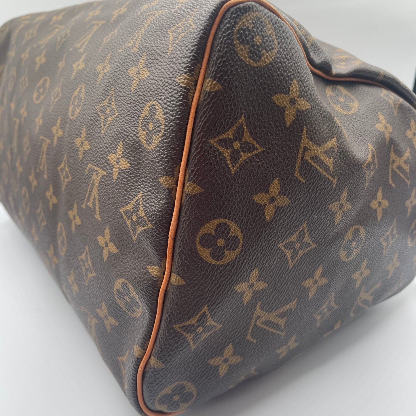 Louis Vuitton Speedy 35