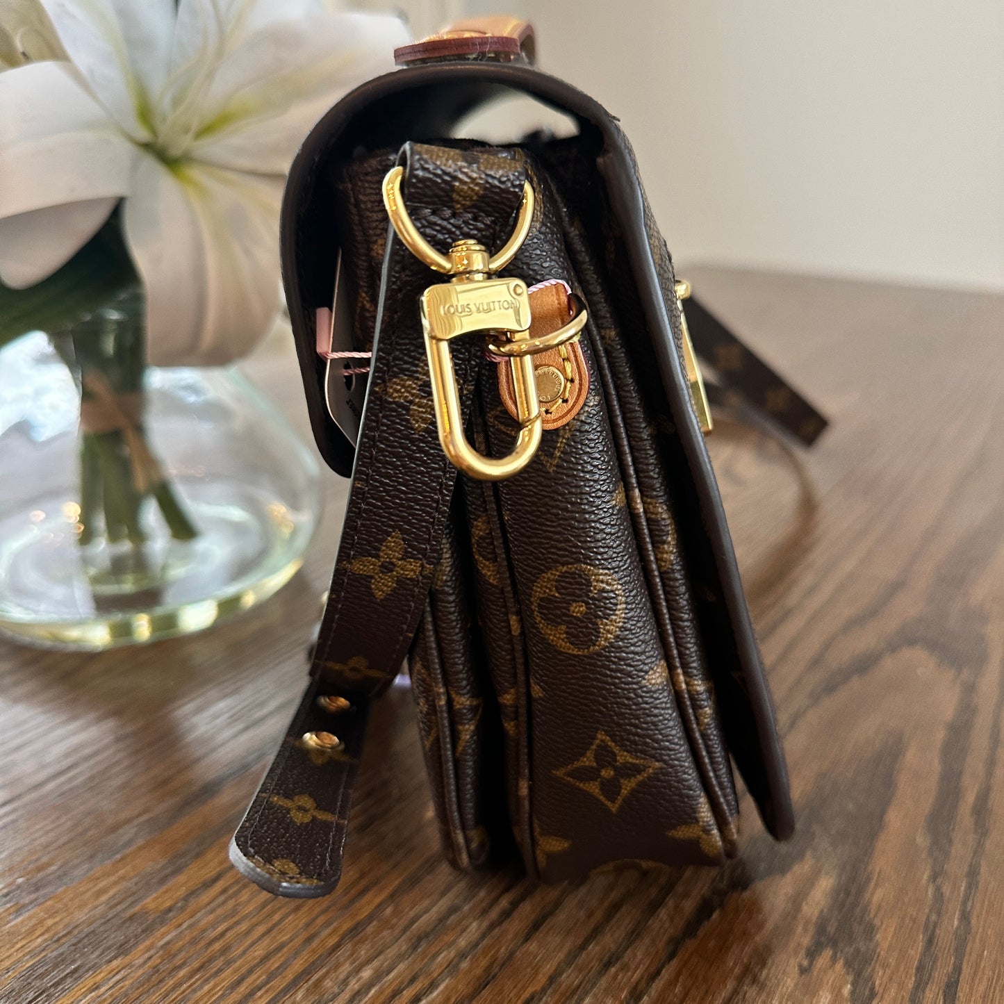 Louis Vuitton Pochette Metis