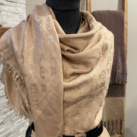 Louis Vuitton Shine Shawl