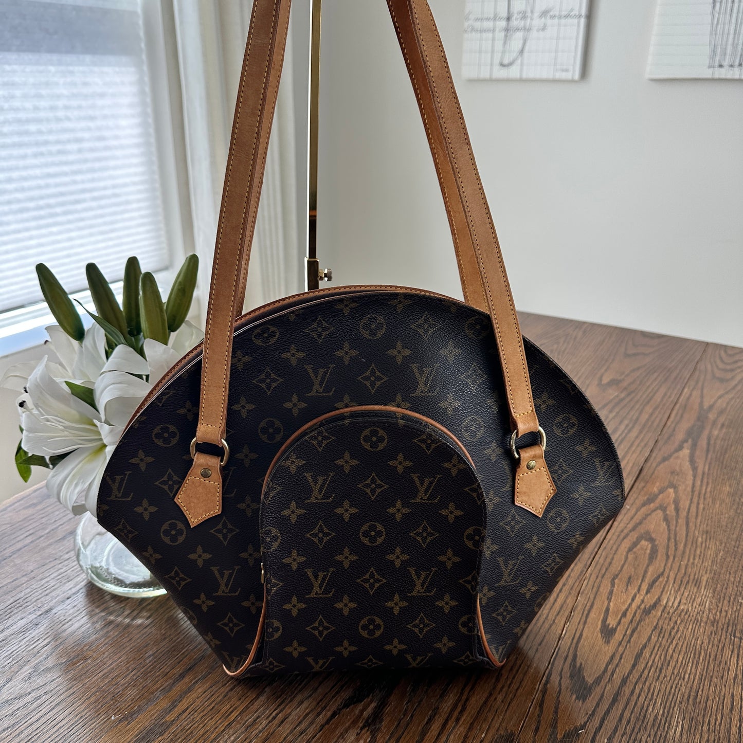 Louis Vuitton Ellipse GM