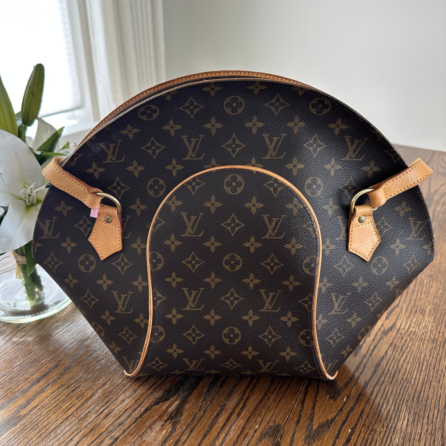 Louis Vuitton Ellipse GM
