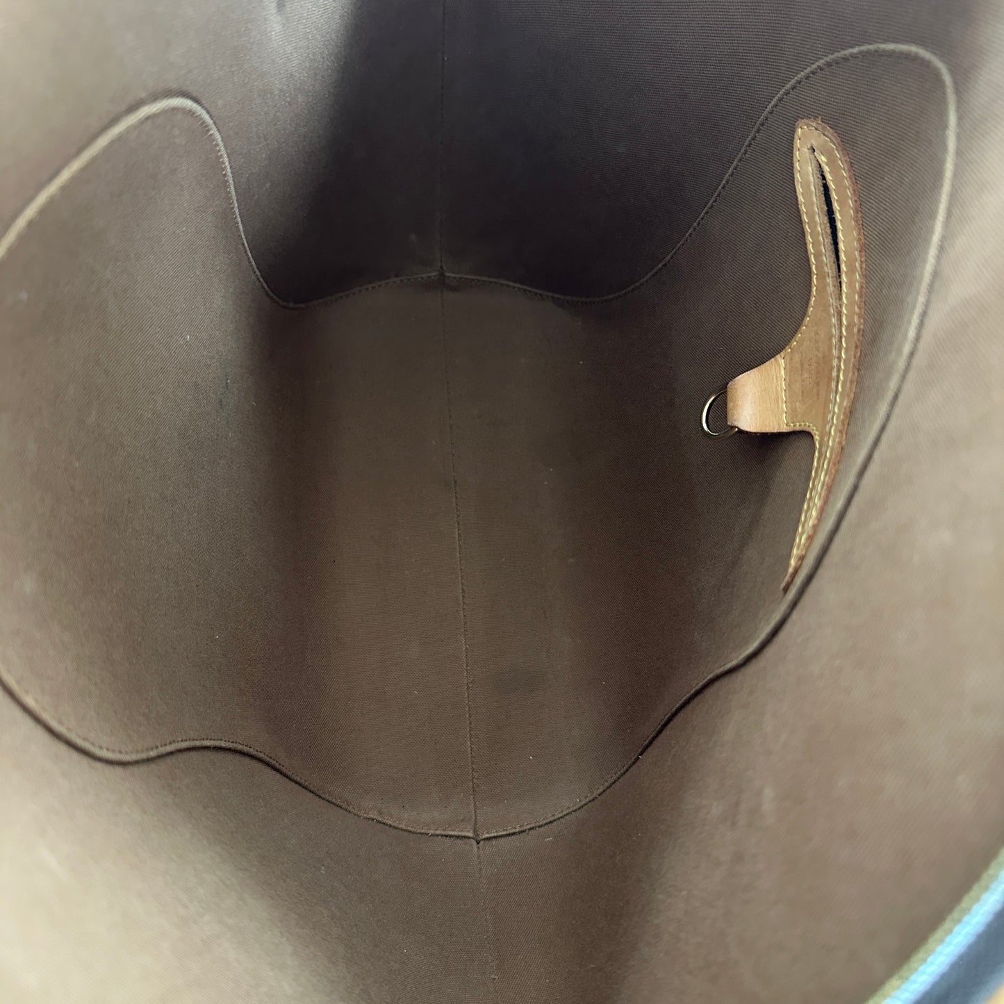 Louis Vuitton Ellipse GM
