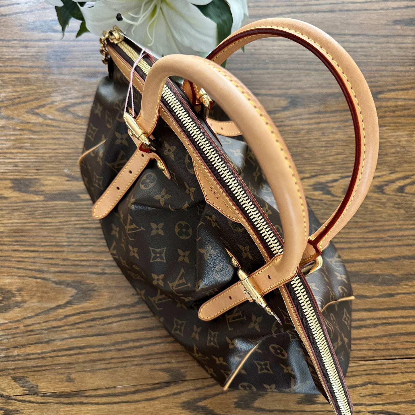 Louis Vuitton Tivoli