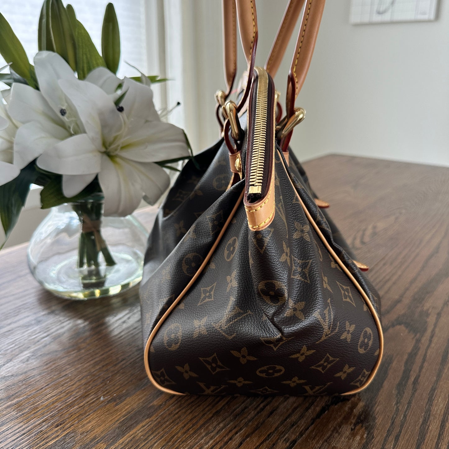 Louis Vuitton Tivoli