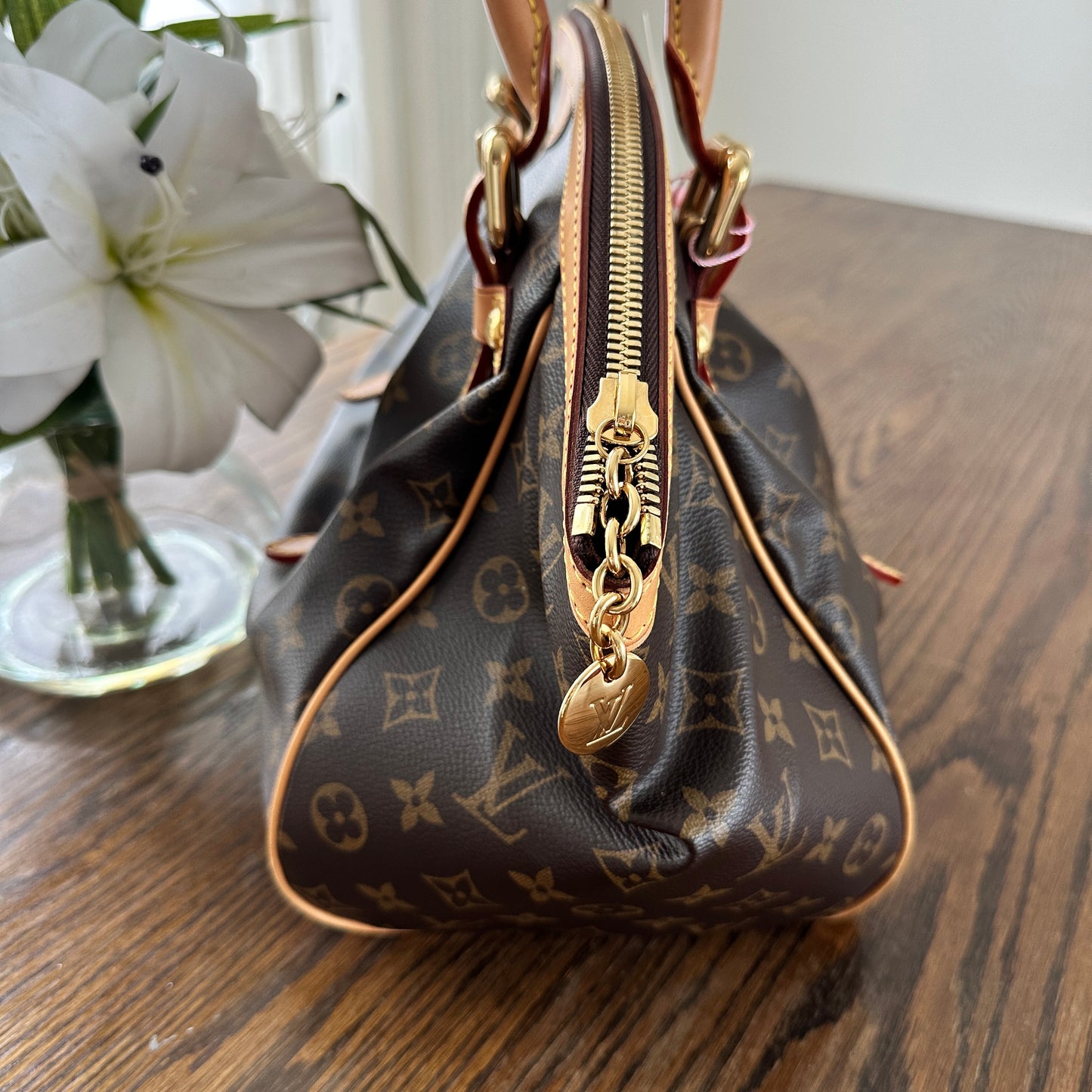 Louis Vuitton Tivoli