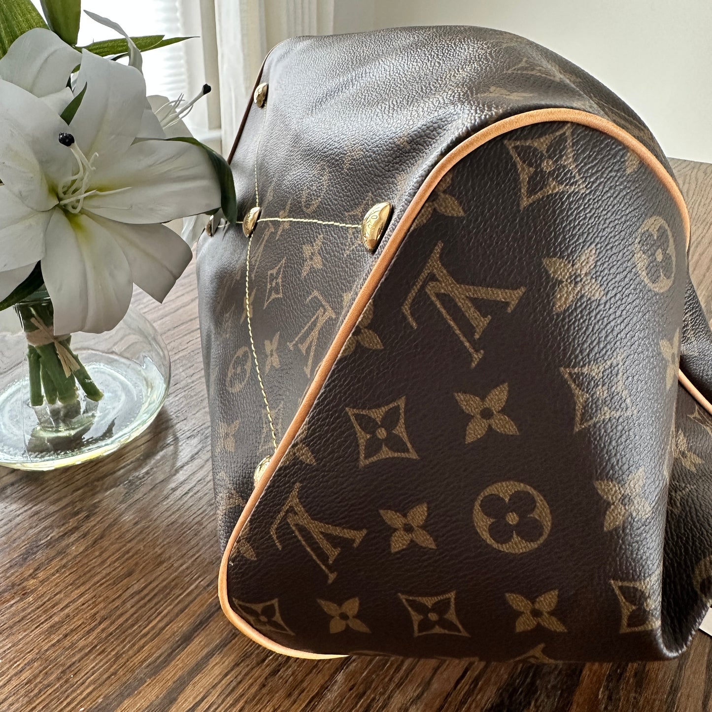 Louis Vuitton Tivoli