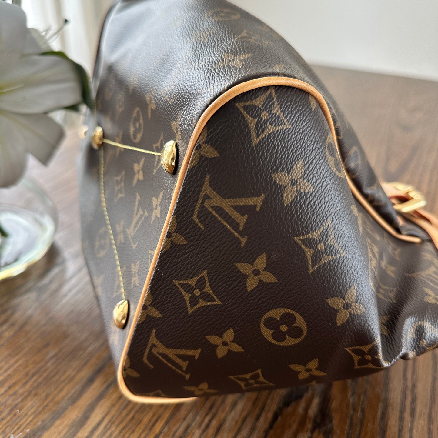 Louis Vuitton Tivoli