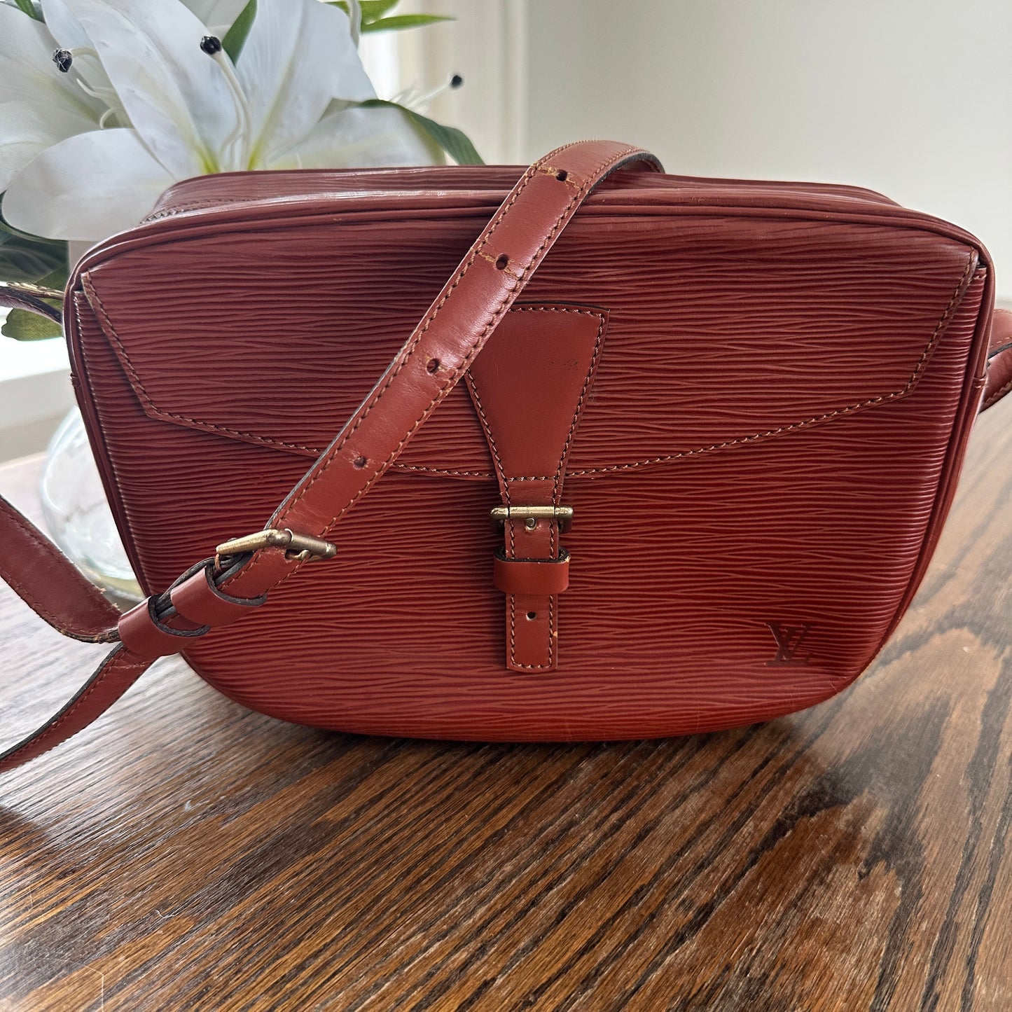Louis Vuitton Jeune Fille