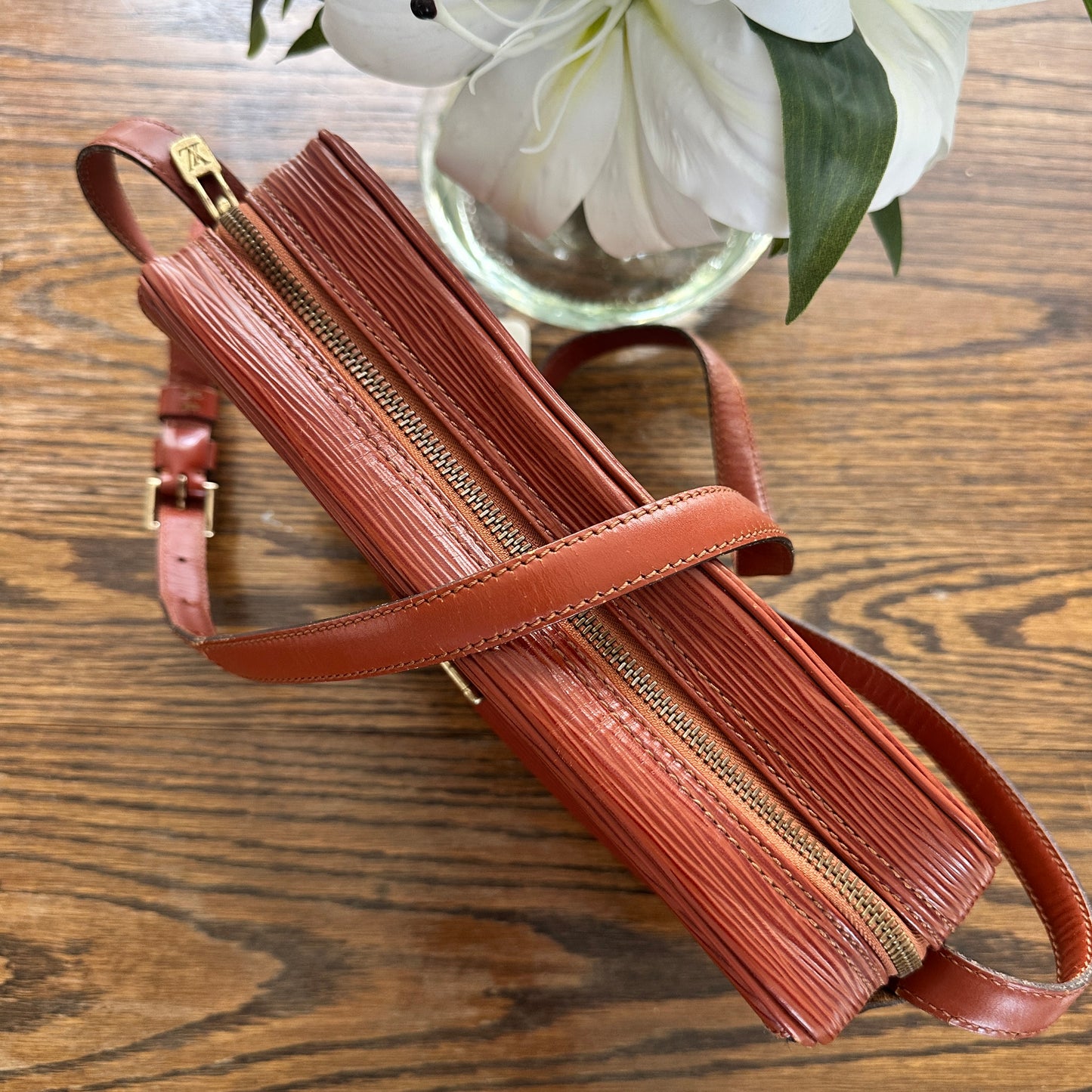 Louis Vuitton Jeune Fille