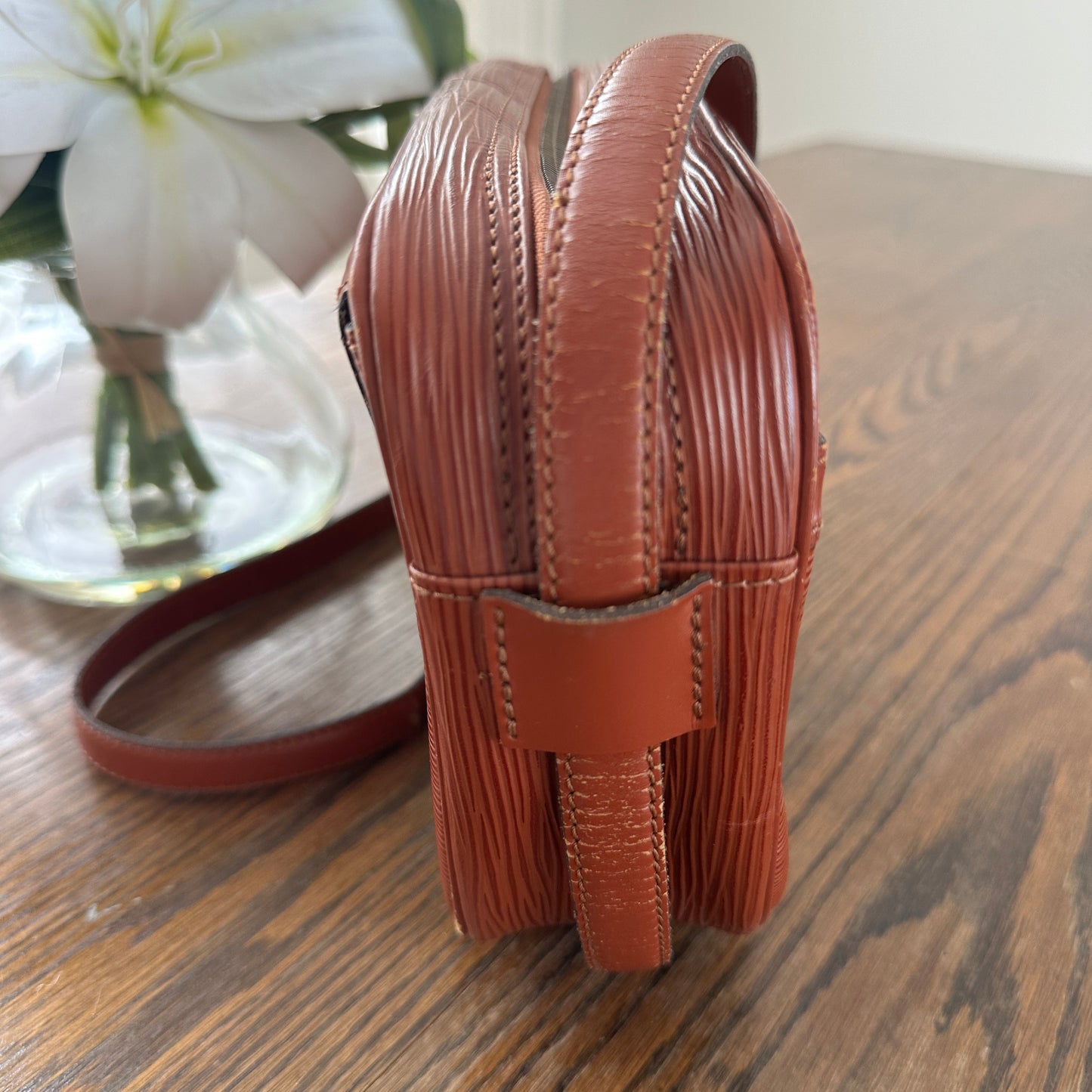 Louis Vuitton Jeune Fille