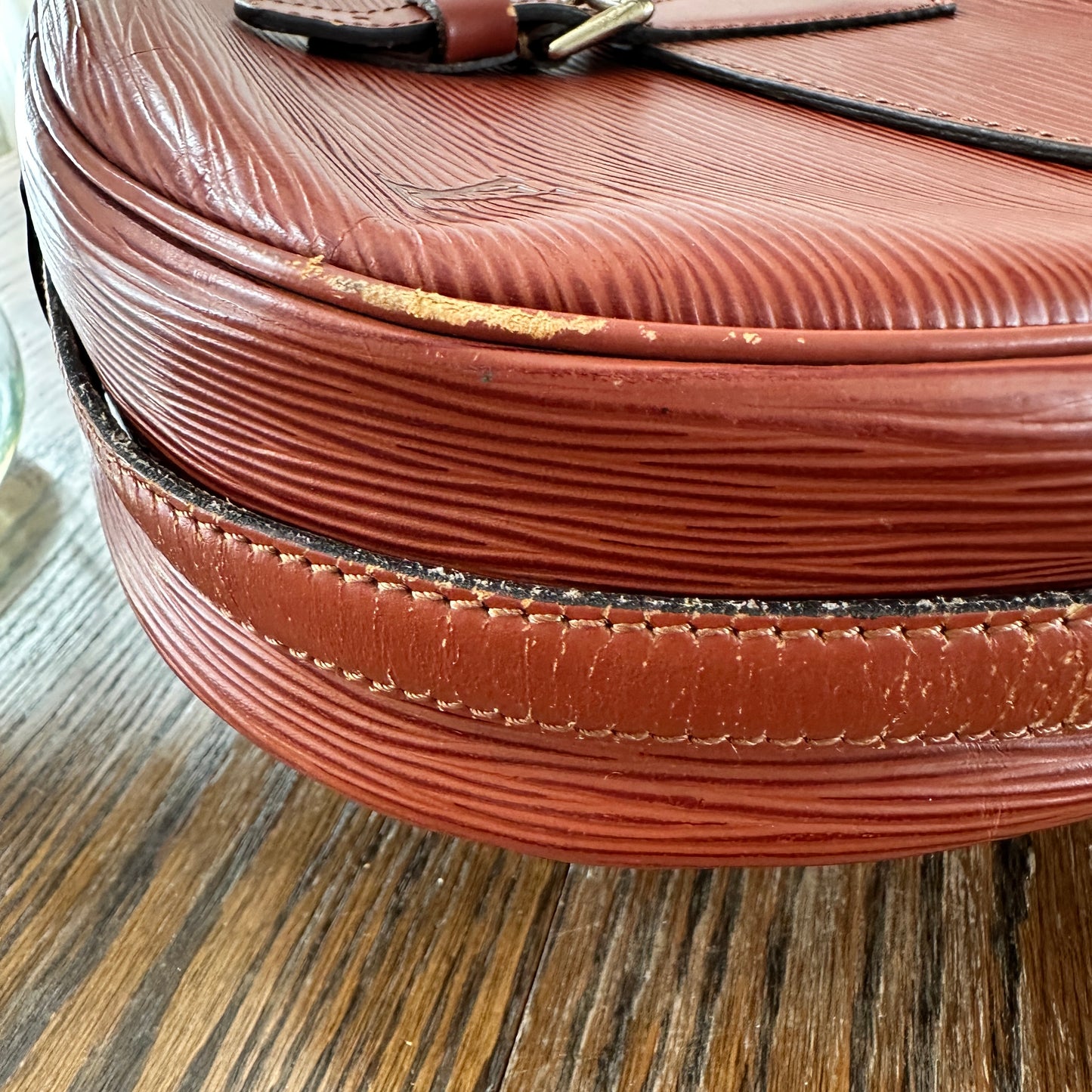 Louis Vuitton Jeune Fille