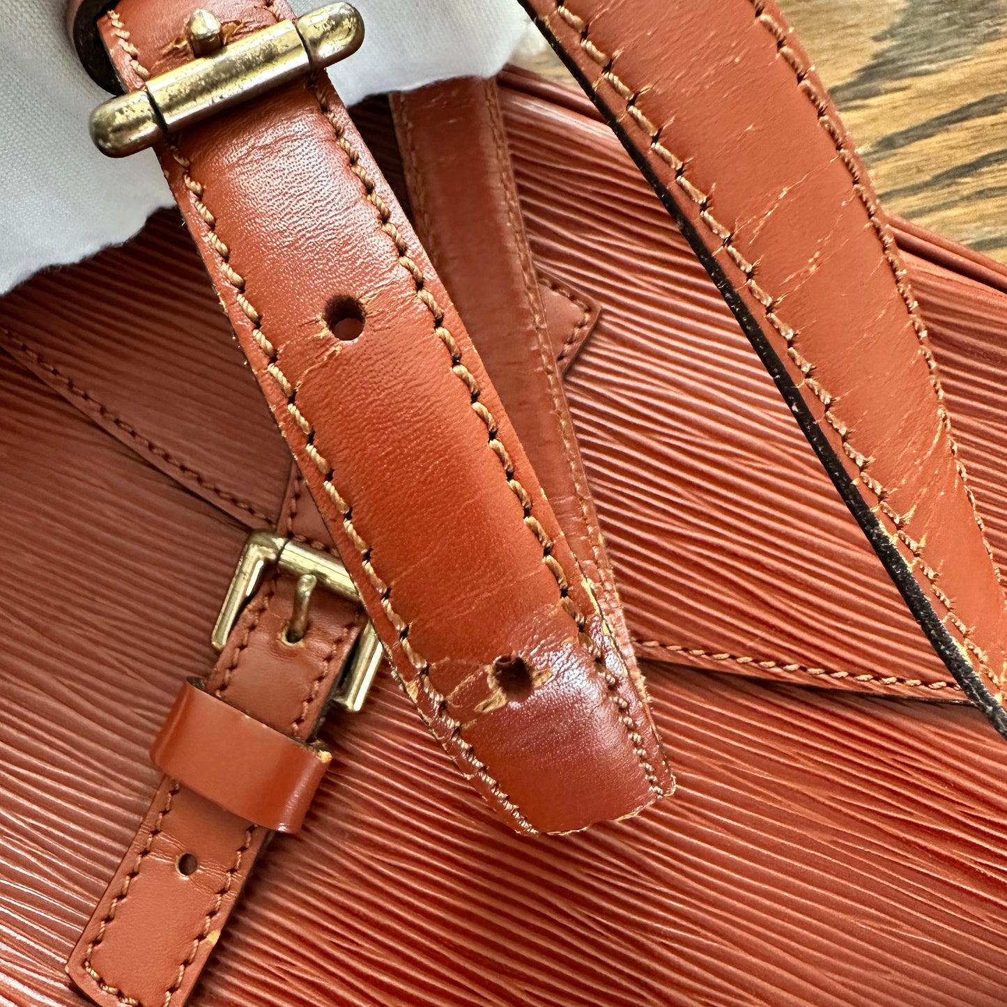 Louis Vuitton Jeune Fille