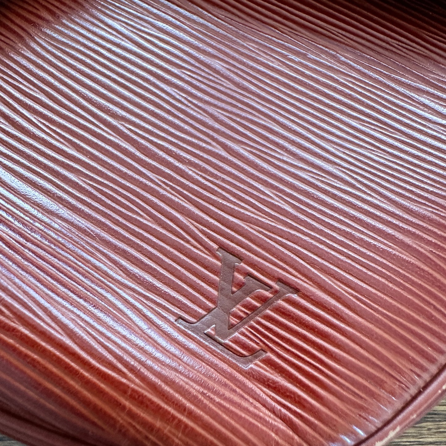 Louis Vuitton Jeune Fille