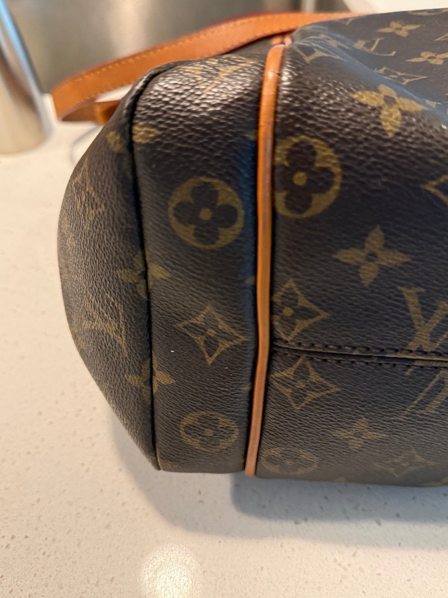 Louis Vuitton Totally MM