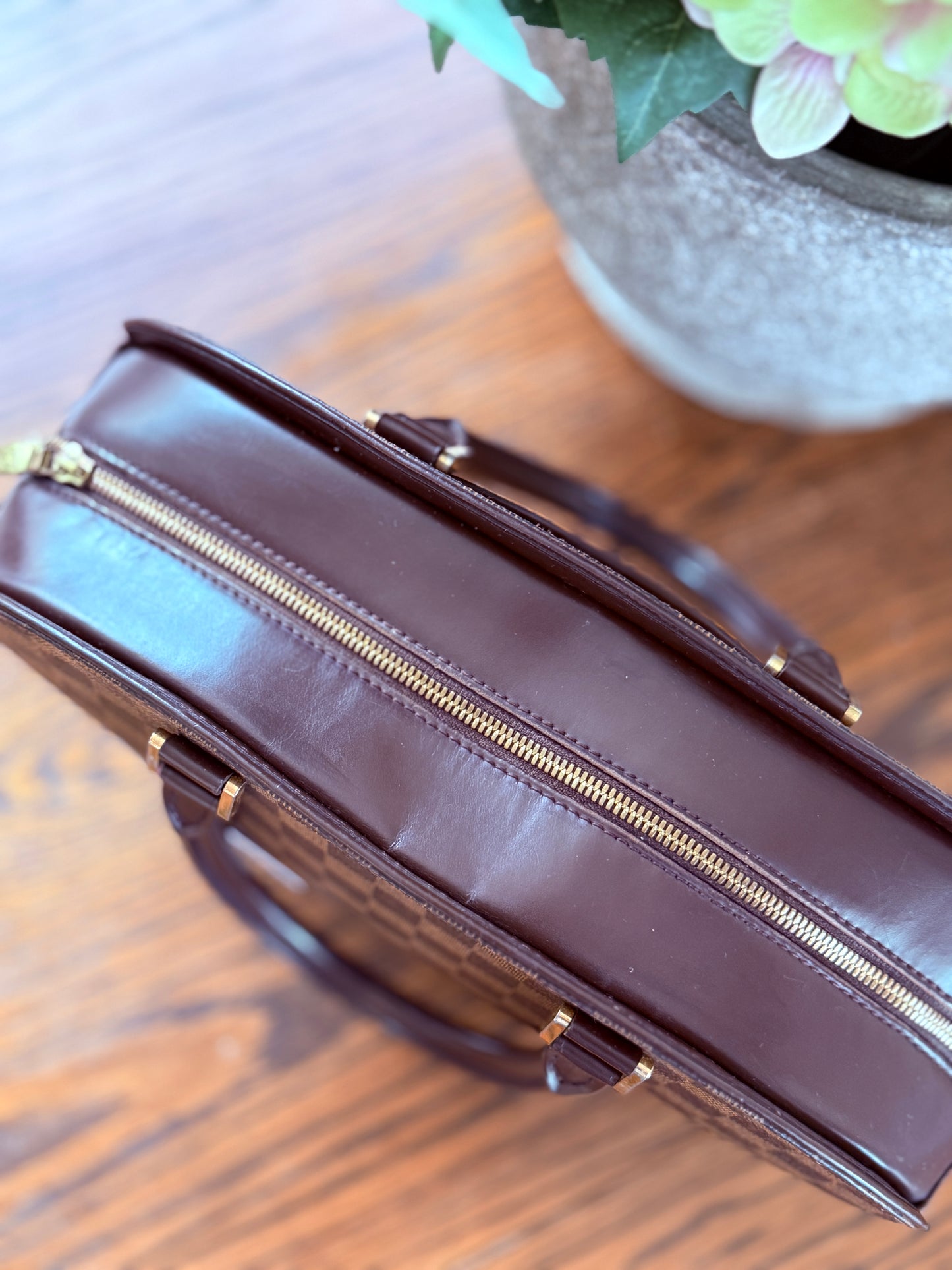 Louis Vuitton Sarria Horizontal