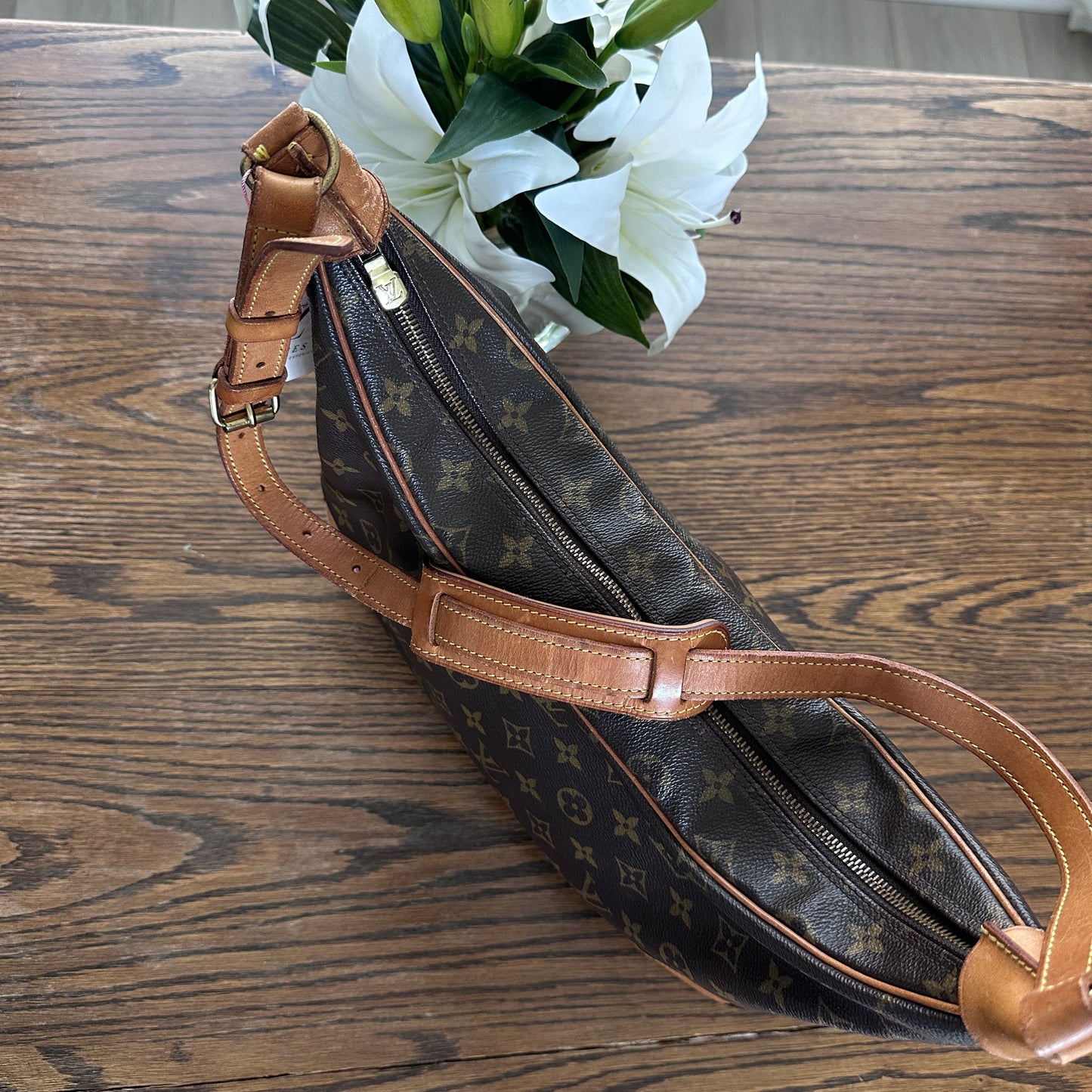 Louis Vuitton Boulogne Hobo