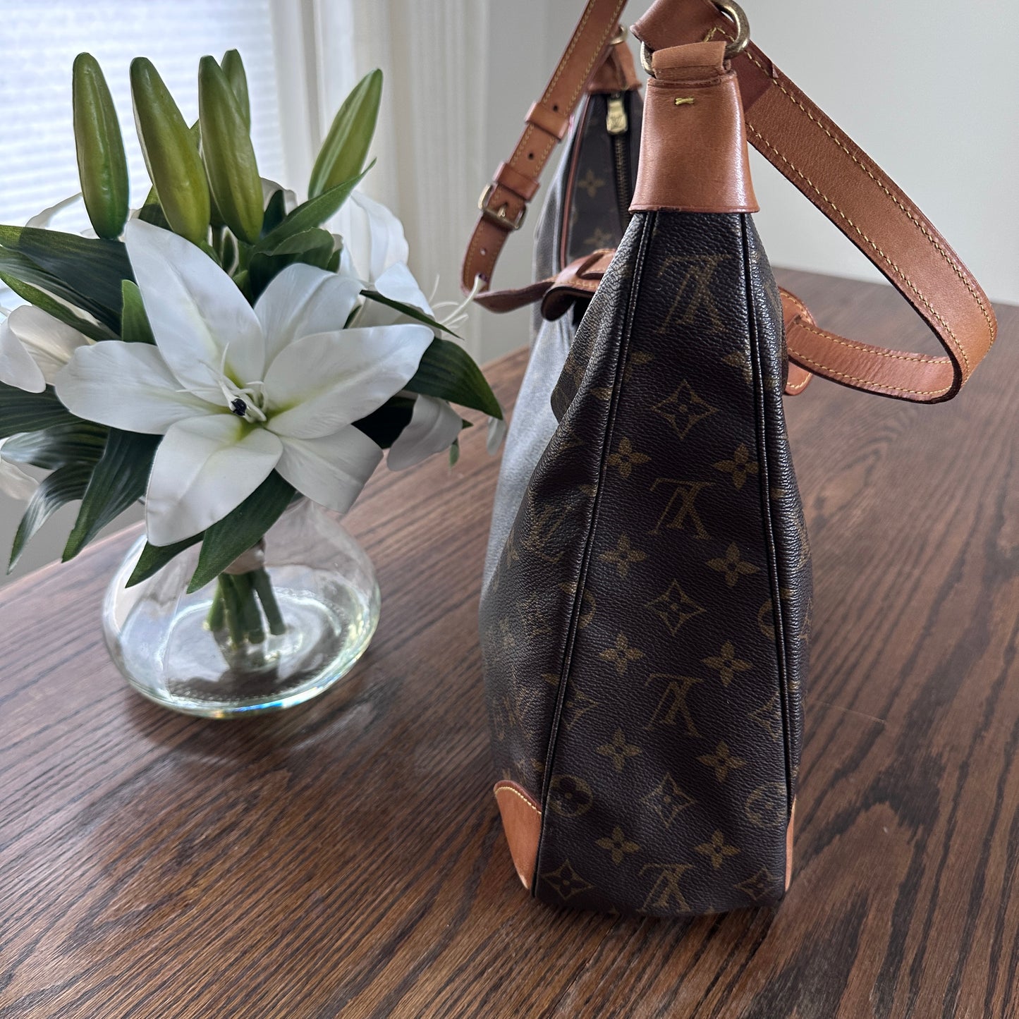 Louis Vuitton Boulogne Hobo