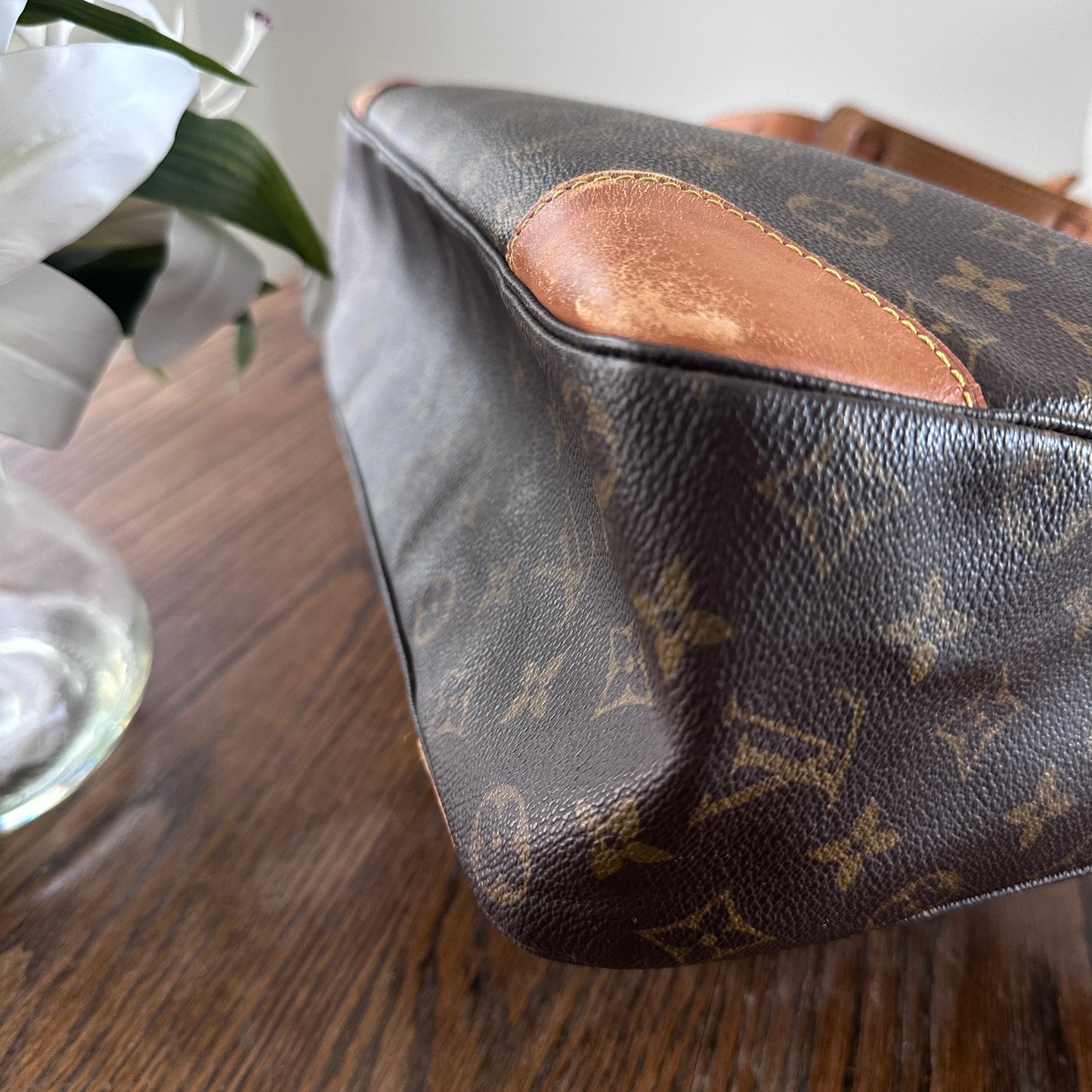 Louis Vuitton Boulogne Hobo