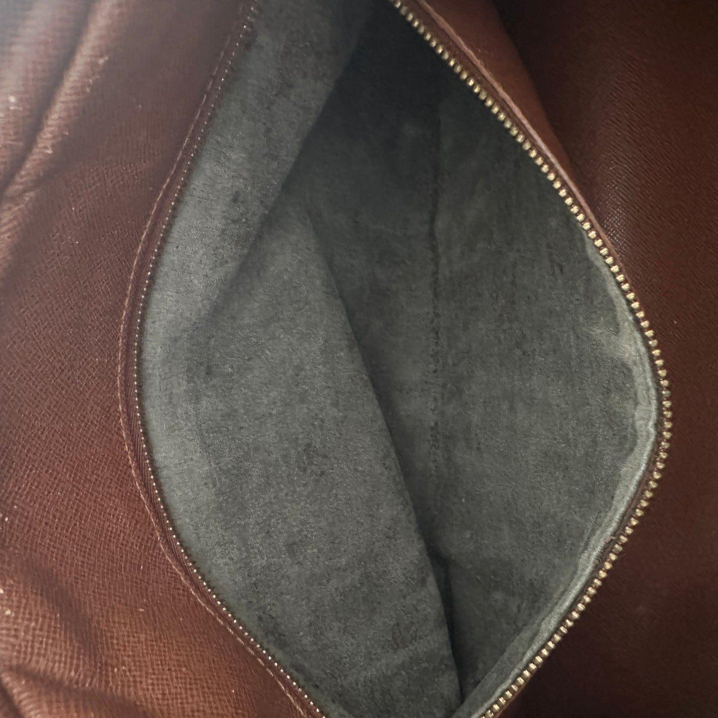 Louis Vuitton Boulogne Hobo