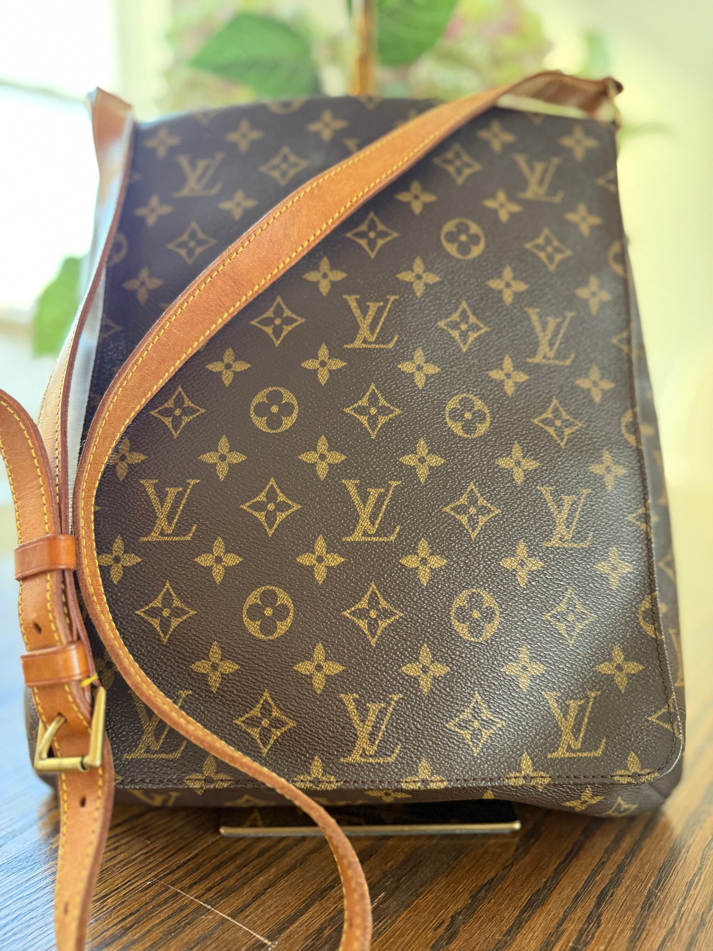 Louis Vuitton Musette Salsa