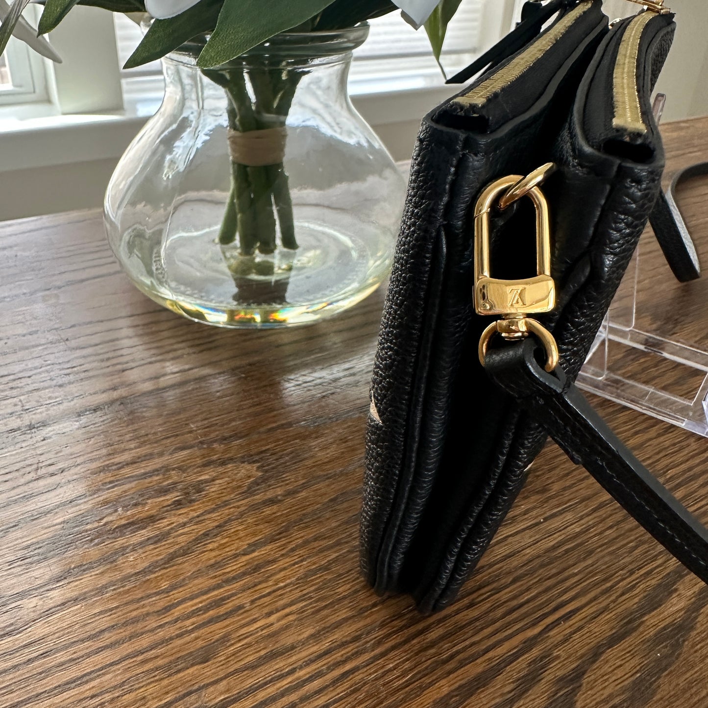Louis Vuitton Double Zip Pochette