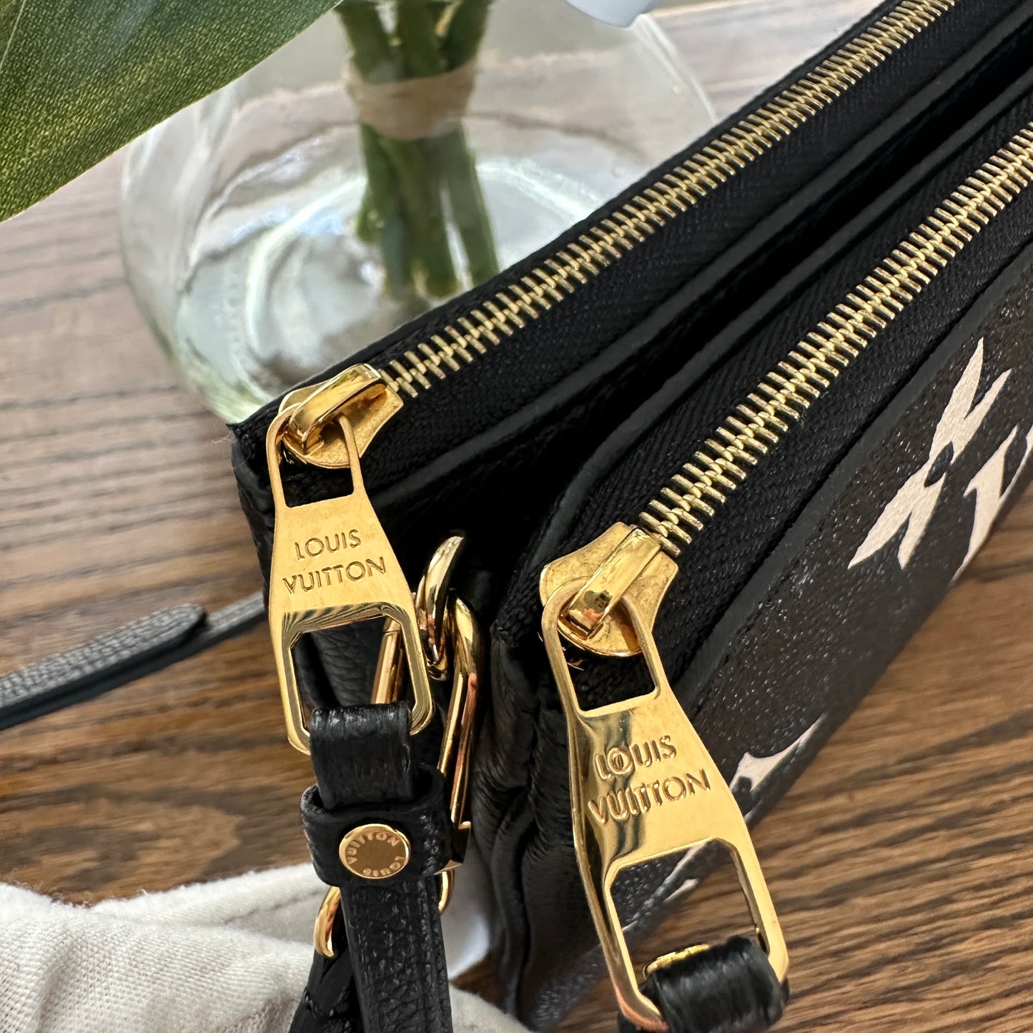 Louis Vuitton Double Zip Pochette