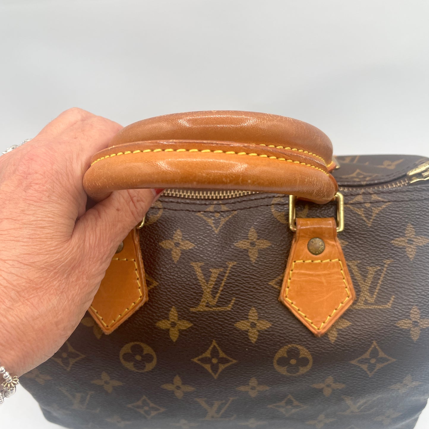 Louis Vuitton Speedy 25