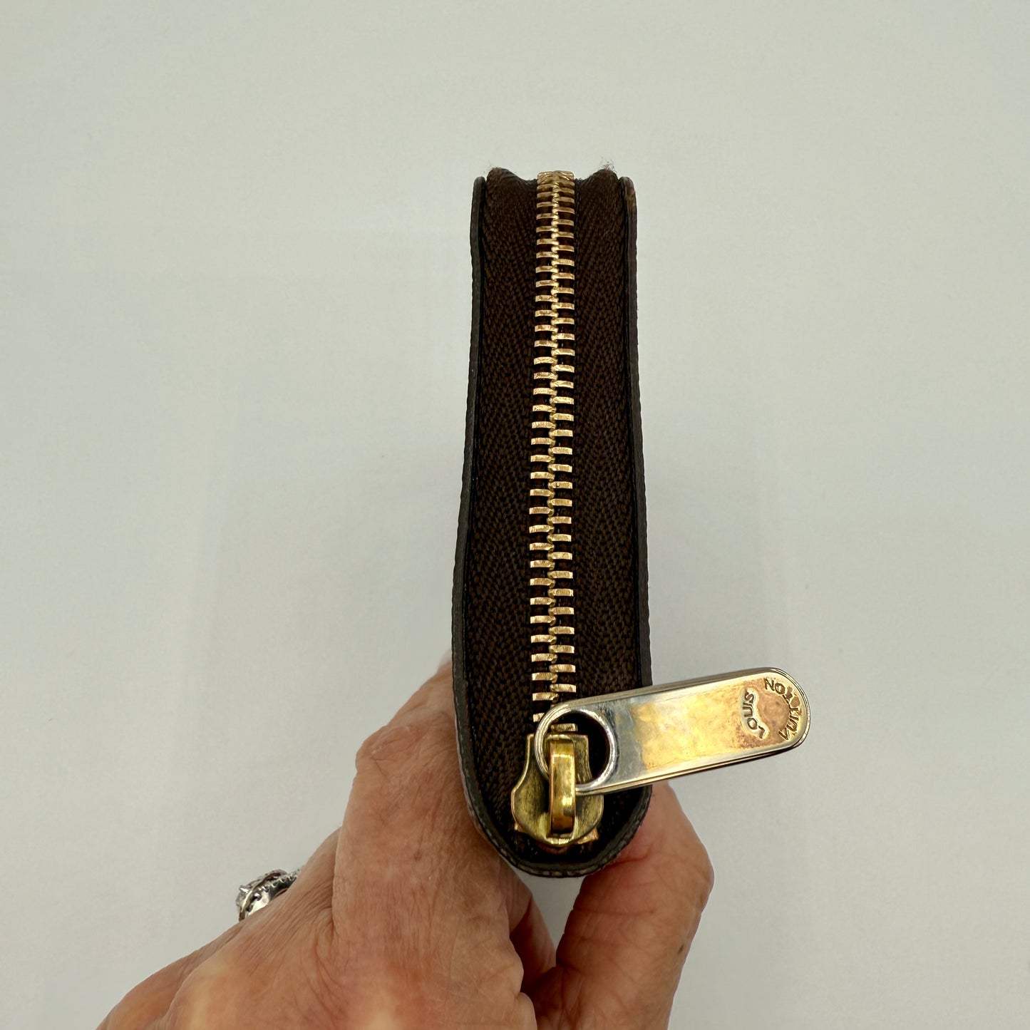 Louis Vuitton Zippy Card Case
