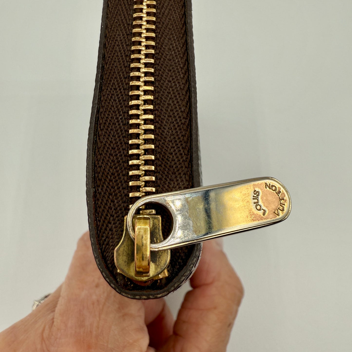 Louis Vuitton Zippy Card Case