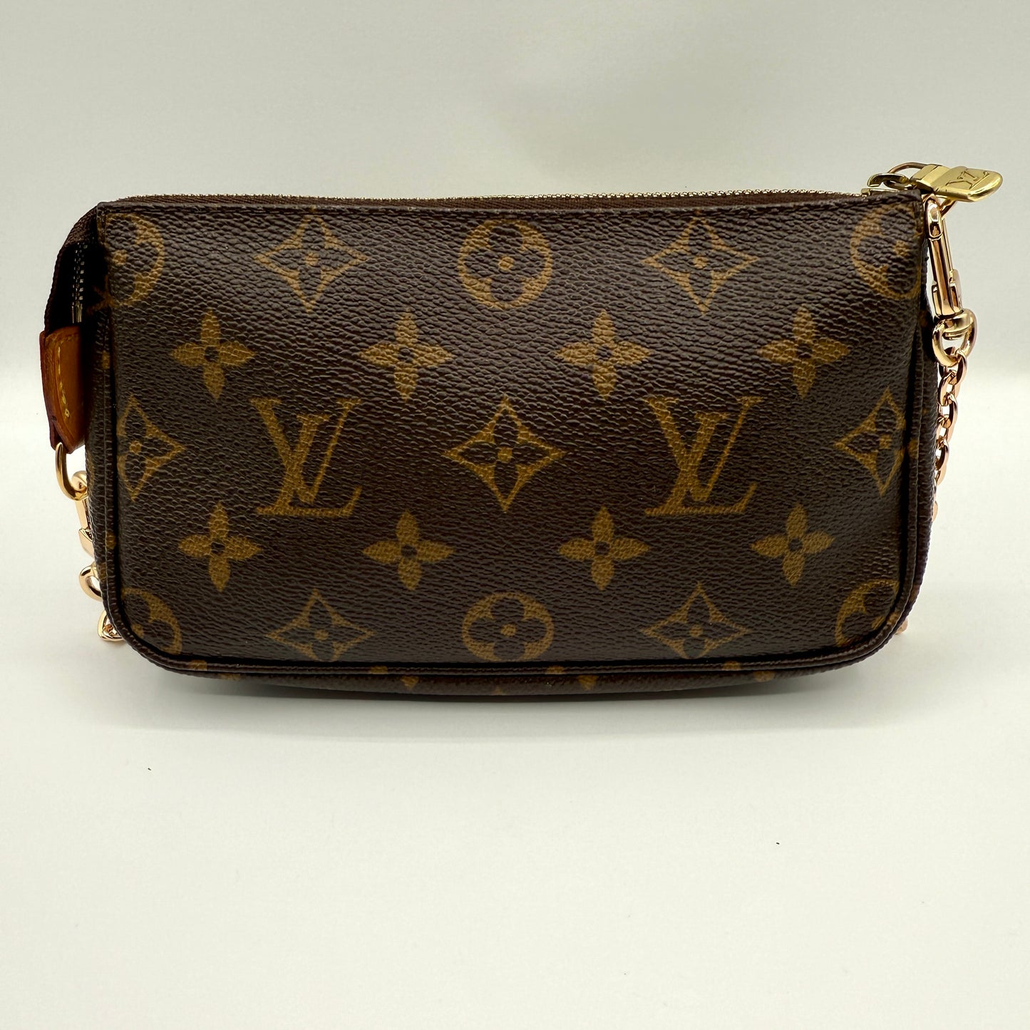 Louis Vuitton Pochette Accessories