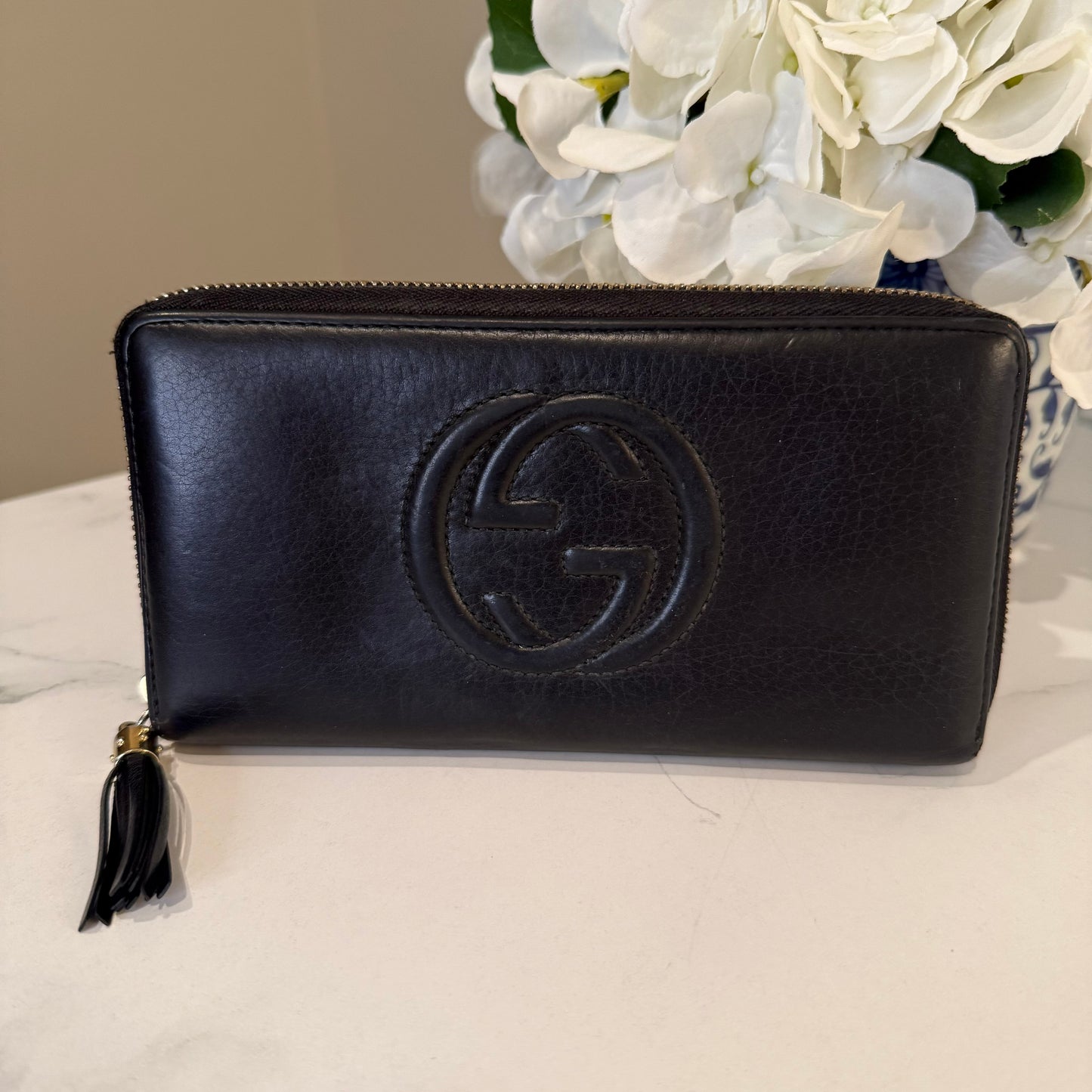 Gucci Zippy Wallet