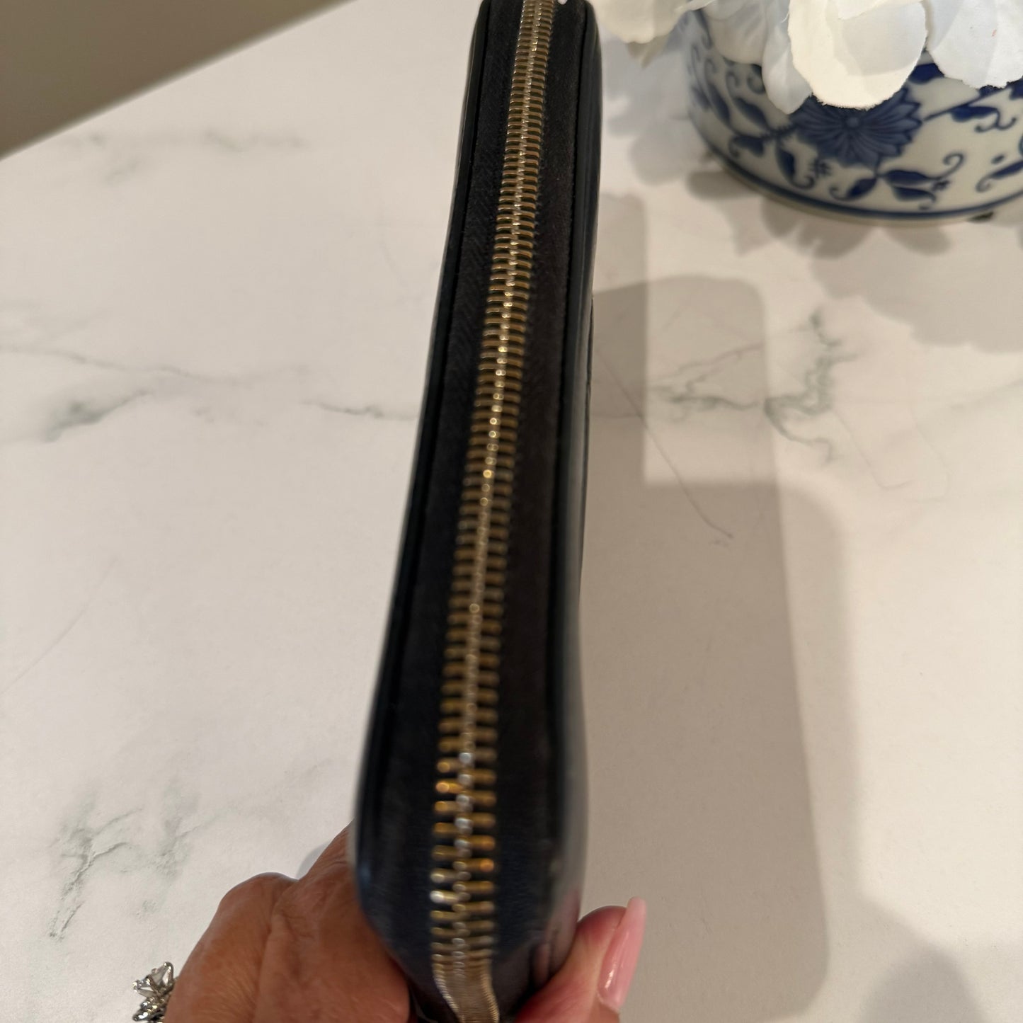 Gucci Zippy Wallet