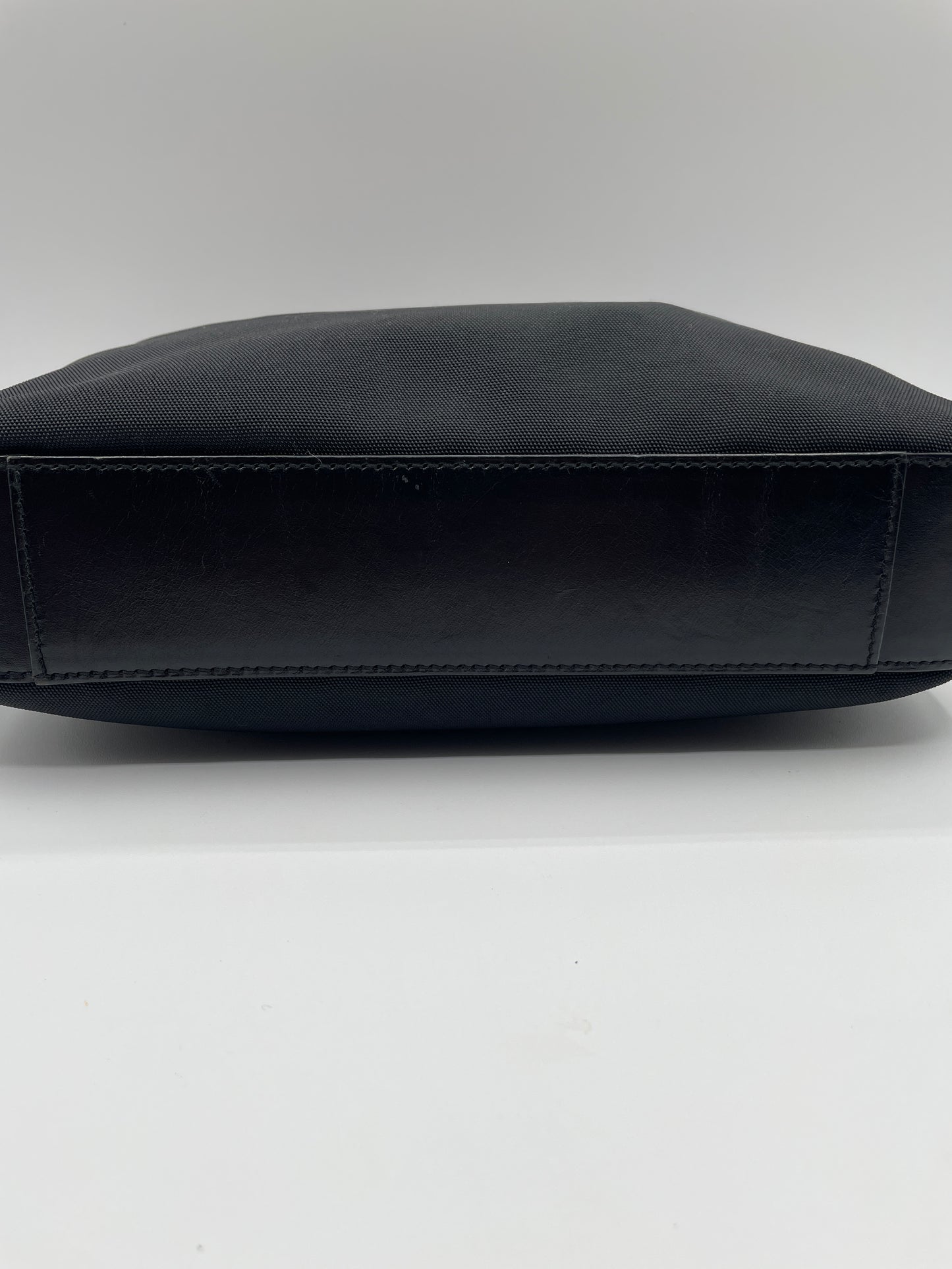 GUCCI BLACK NYLON POCHETTE