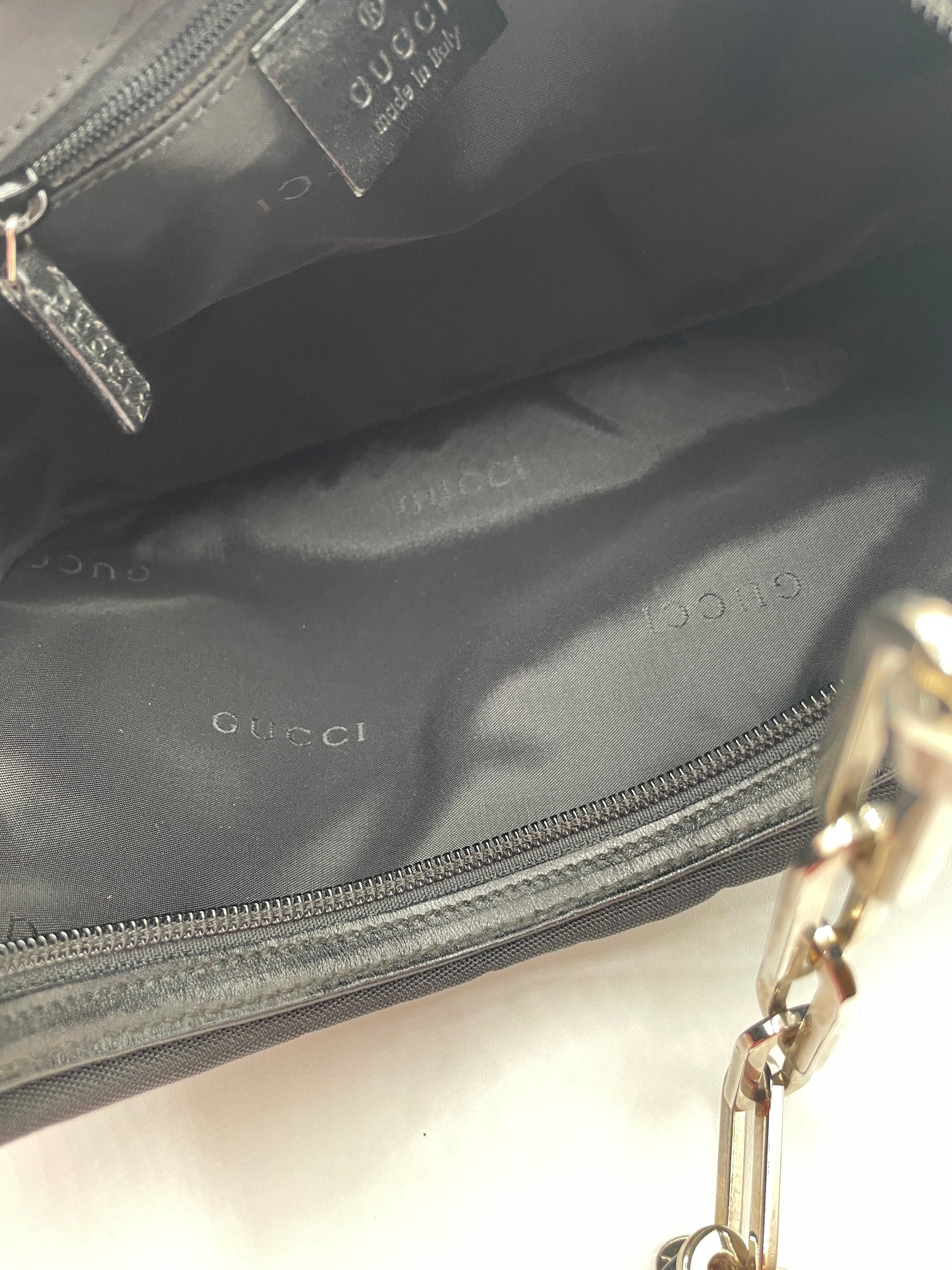 GUCCI BLACK NYLON POCHETTE